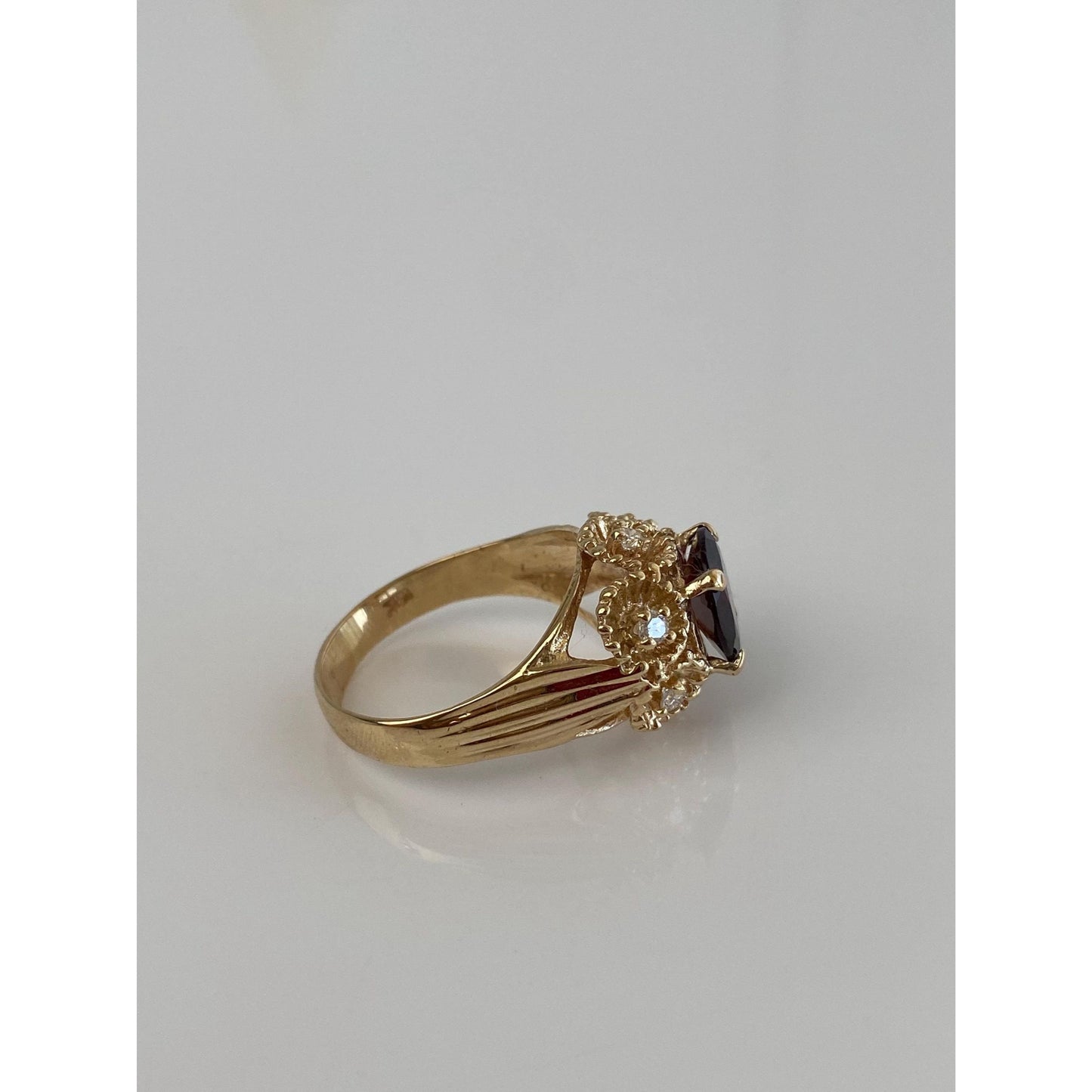 Vintage Solid 14k Yellow Gold Pink Tourmaline Diamond Ring - Size 9.5