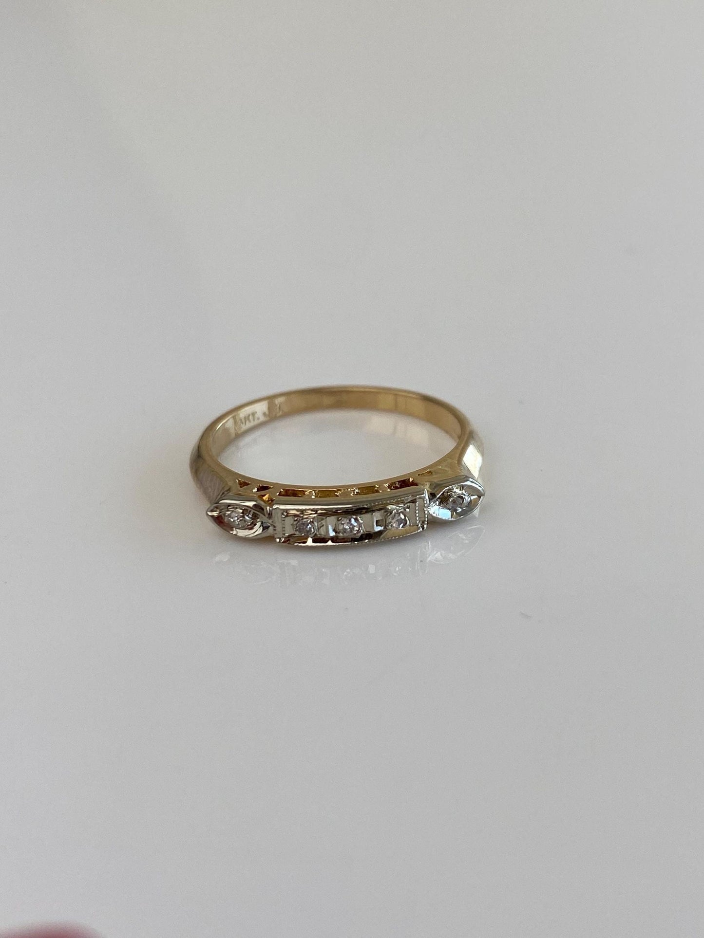 Vintage Solid 14k White & Yellow Gold Diamond Ring Band - Size 5.75