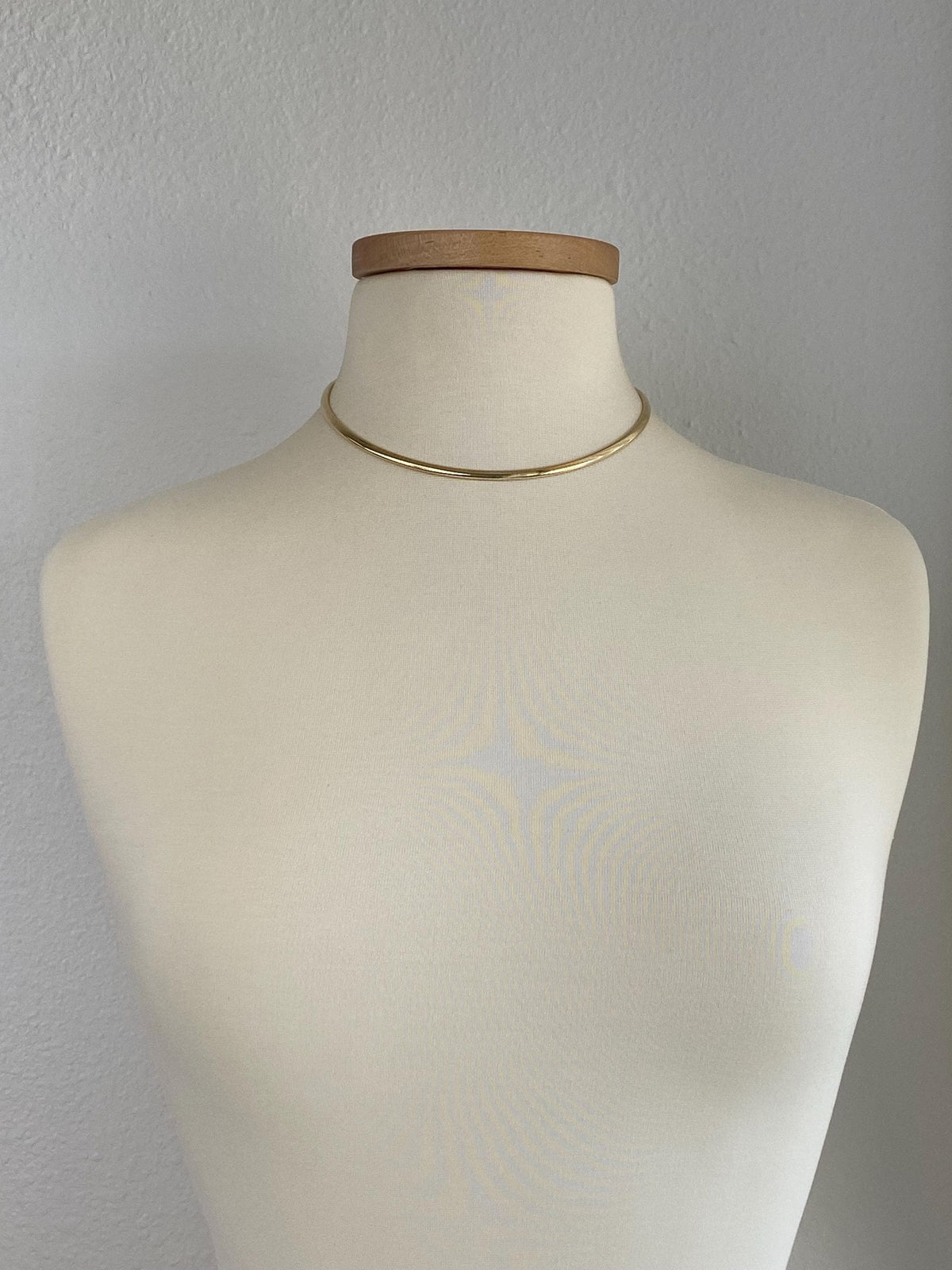 Vintage Solid 14k Yellow Gold Omega Chain Necklace - 16 inches