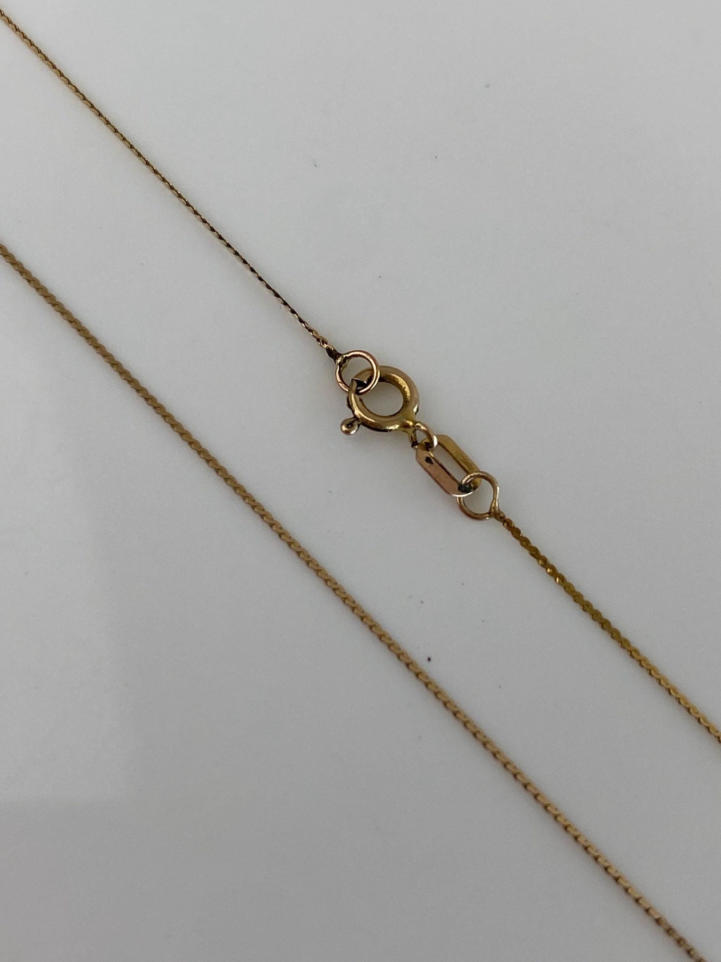 Vintage Solid 14k Yellow Gold Dainty Serpentine Chain Necklace - 14.75 inches