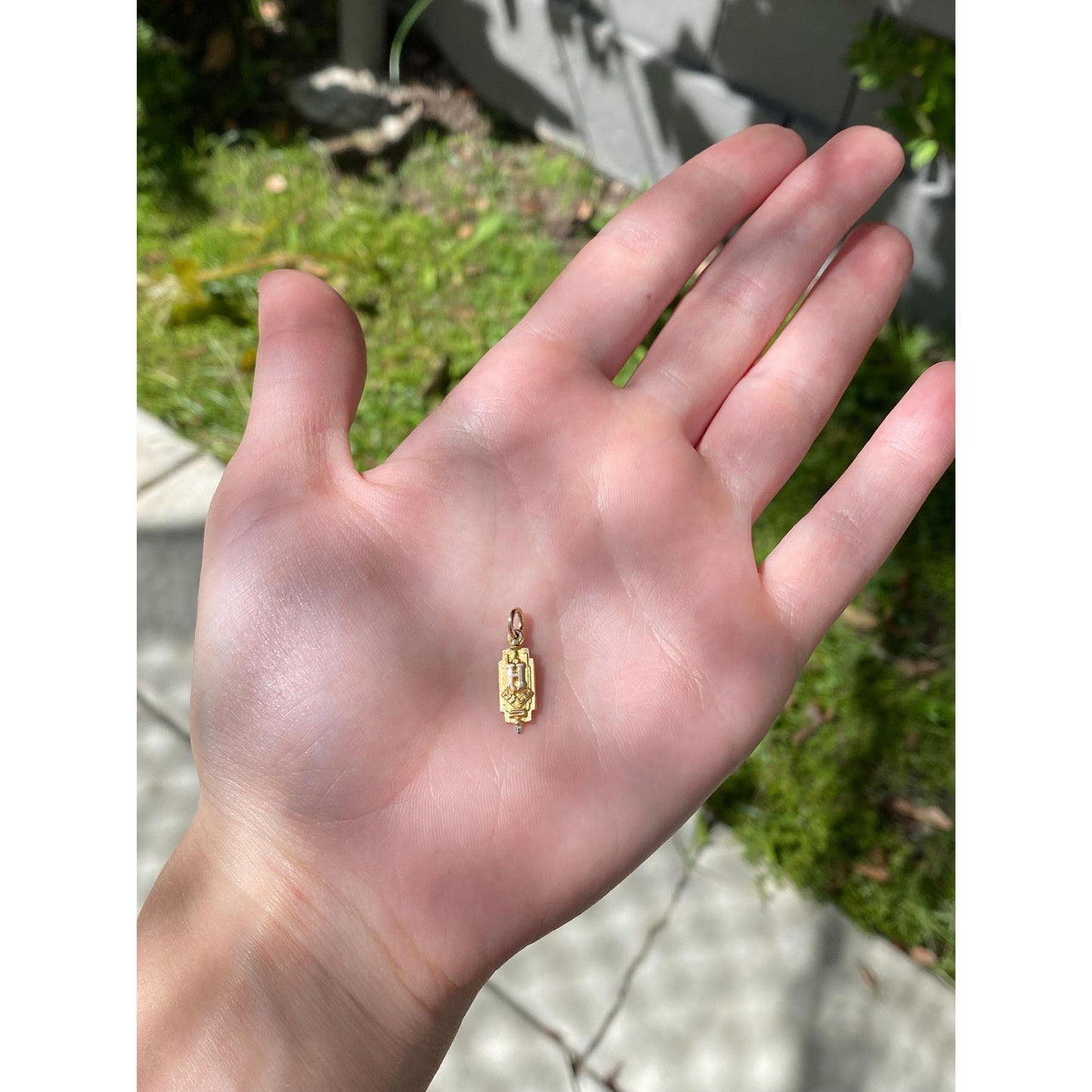 Vintage Solid 10k Yellow Gold Hill Key Charm