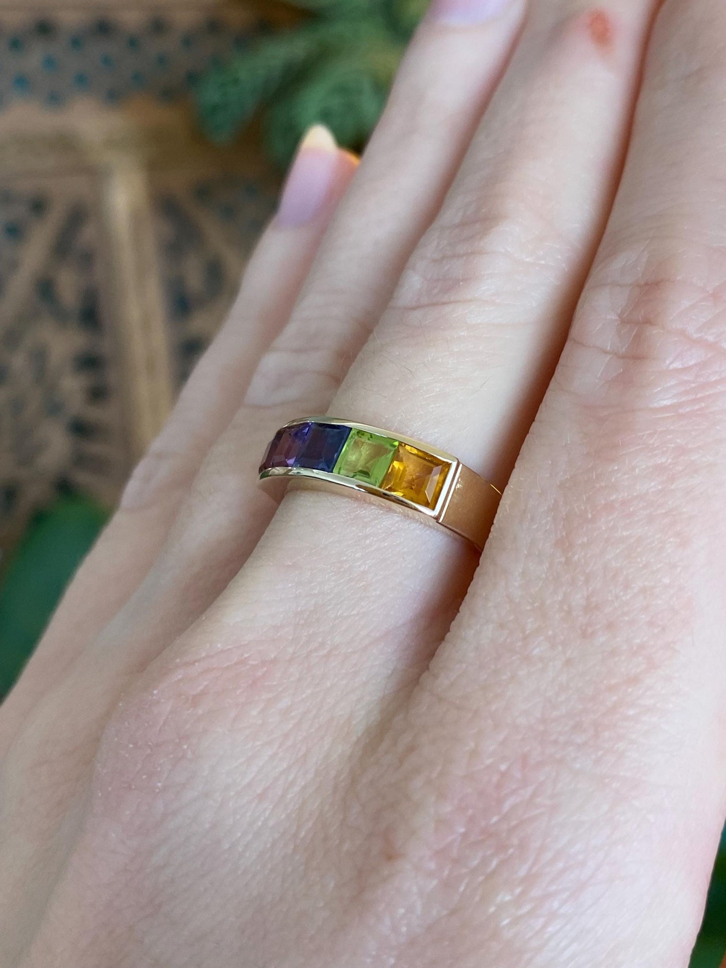 Vintage Solid 14k Yellow Gold Tourmaline Amethyst Tanzanite Citrine Peridot Ring - Size 6.5