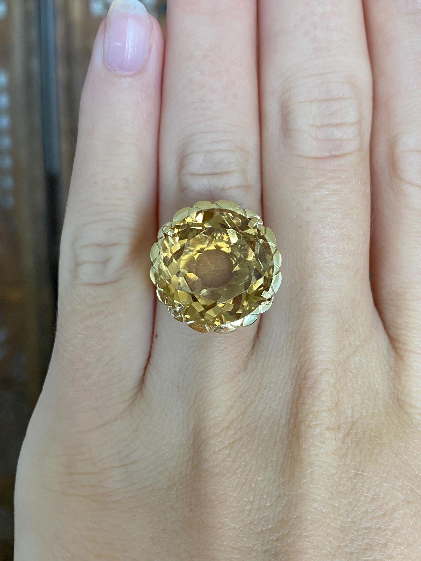 Vintage Solid 18k Yellow Gold Smokey Quartz Ring - Size 5.25