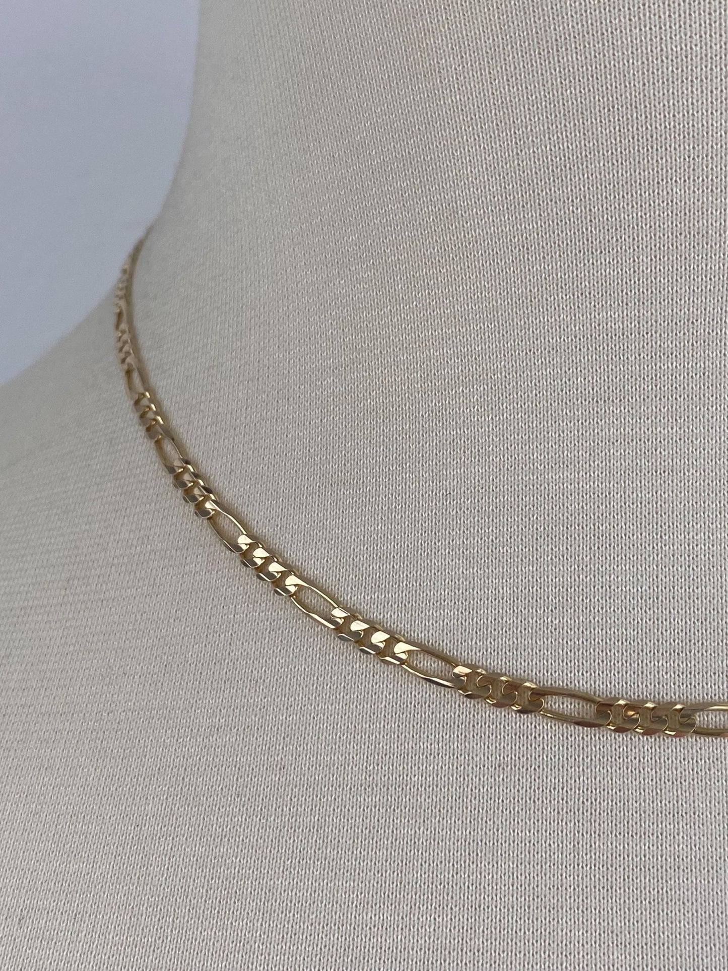 Vintage Solid 14k Yellow Gold Figaro Chain Necklace - 16.5 inches