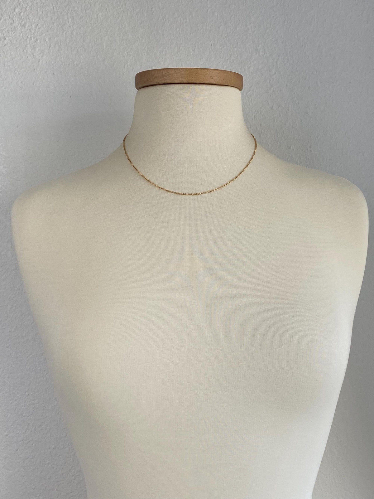 Vintage Solid 18k Yellow Gold Rolo Style Chain Necklace - 18.25 inches