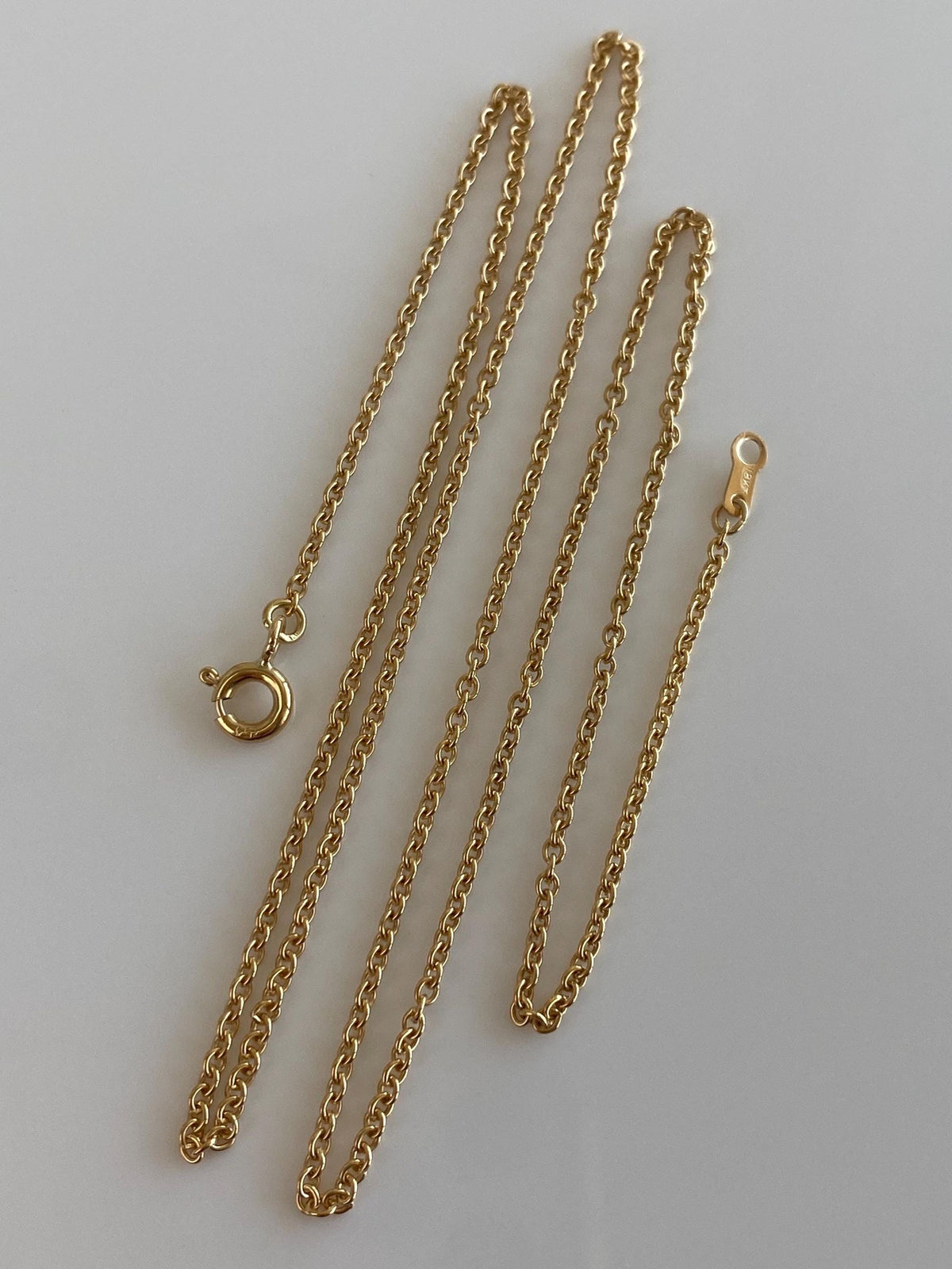 Vintage Solid 18k Yellow Gold Rolo Style Chain Necklace - 18.25 inches