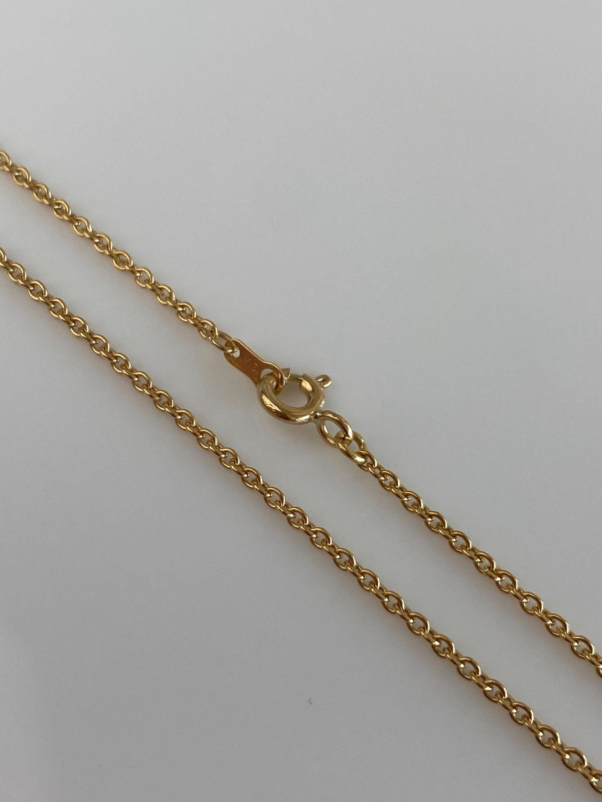 Vintage Solid 18k Yellow Gold Rolo Style Chain Necklace - 18.25 inches