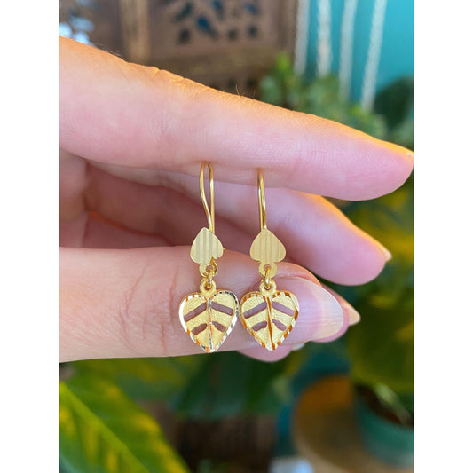 Vintage Solid 21k Yellow Gold Diamond Cut Heart Dangles