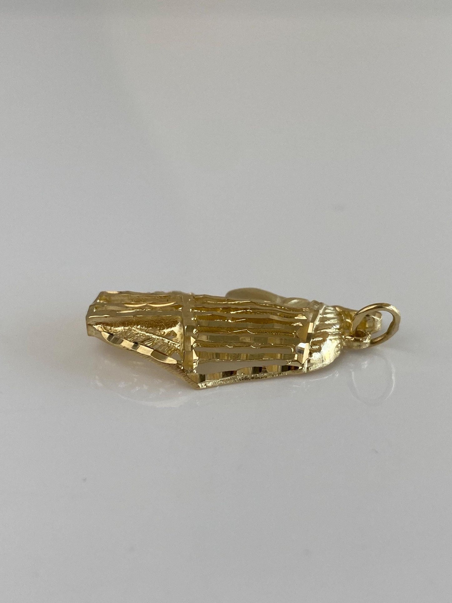 Vintage Solid 14k Yellow Gold Diamond Cut Egyptian Pharoah Charm