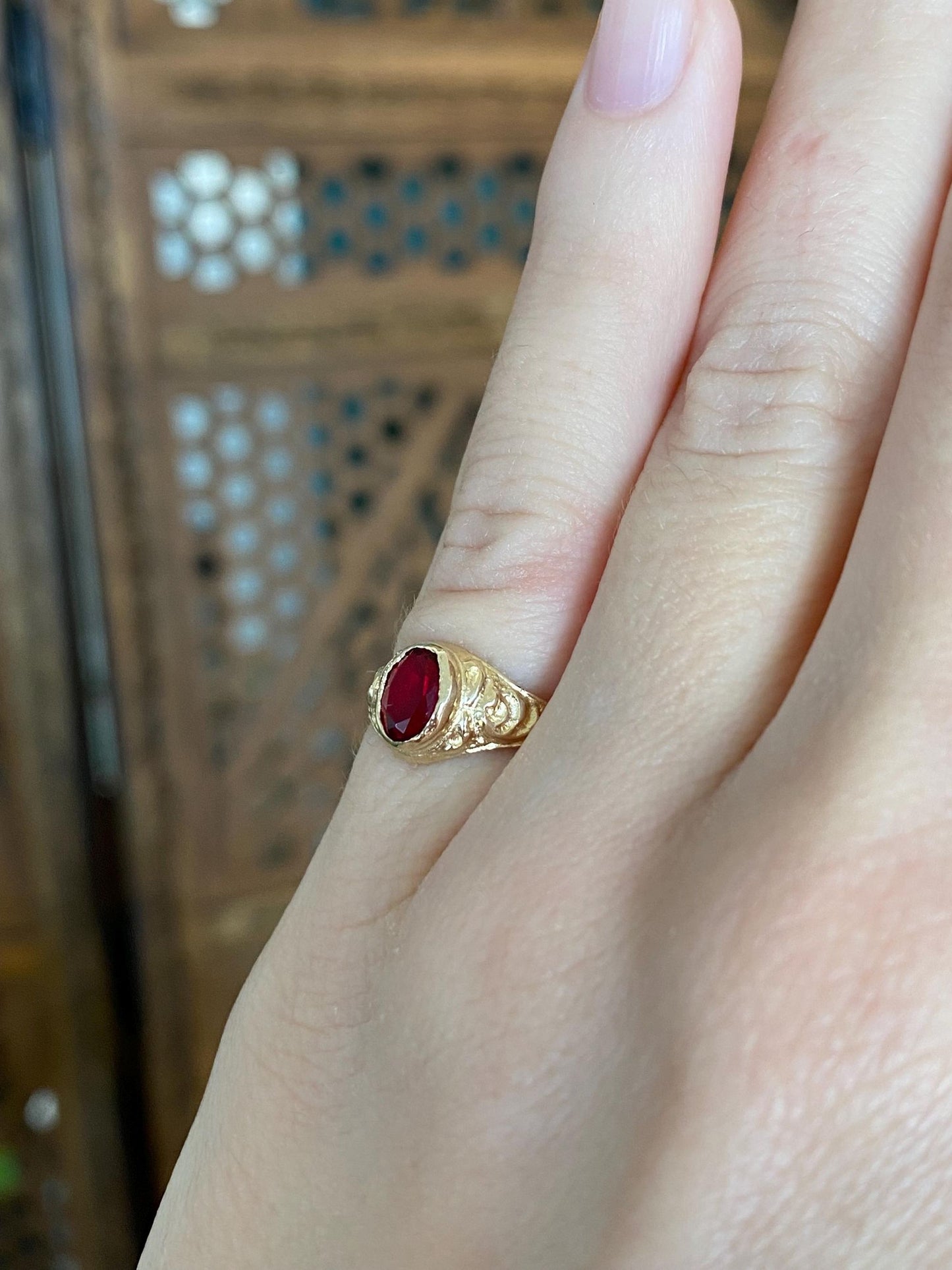 Vintage Solid 10k Yellow Gold Red Cubic Zirconia Designed Ring - Size 2.75