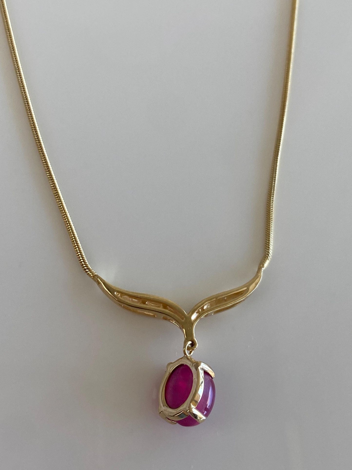 Vintage Solid 14k Yellow Gold Pink Sapphire Snake Chain Necklace - 16.75 inches