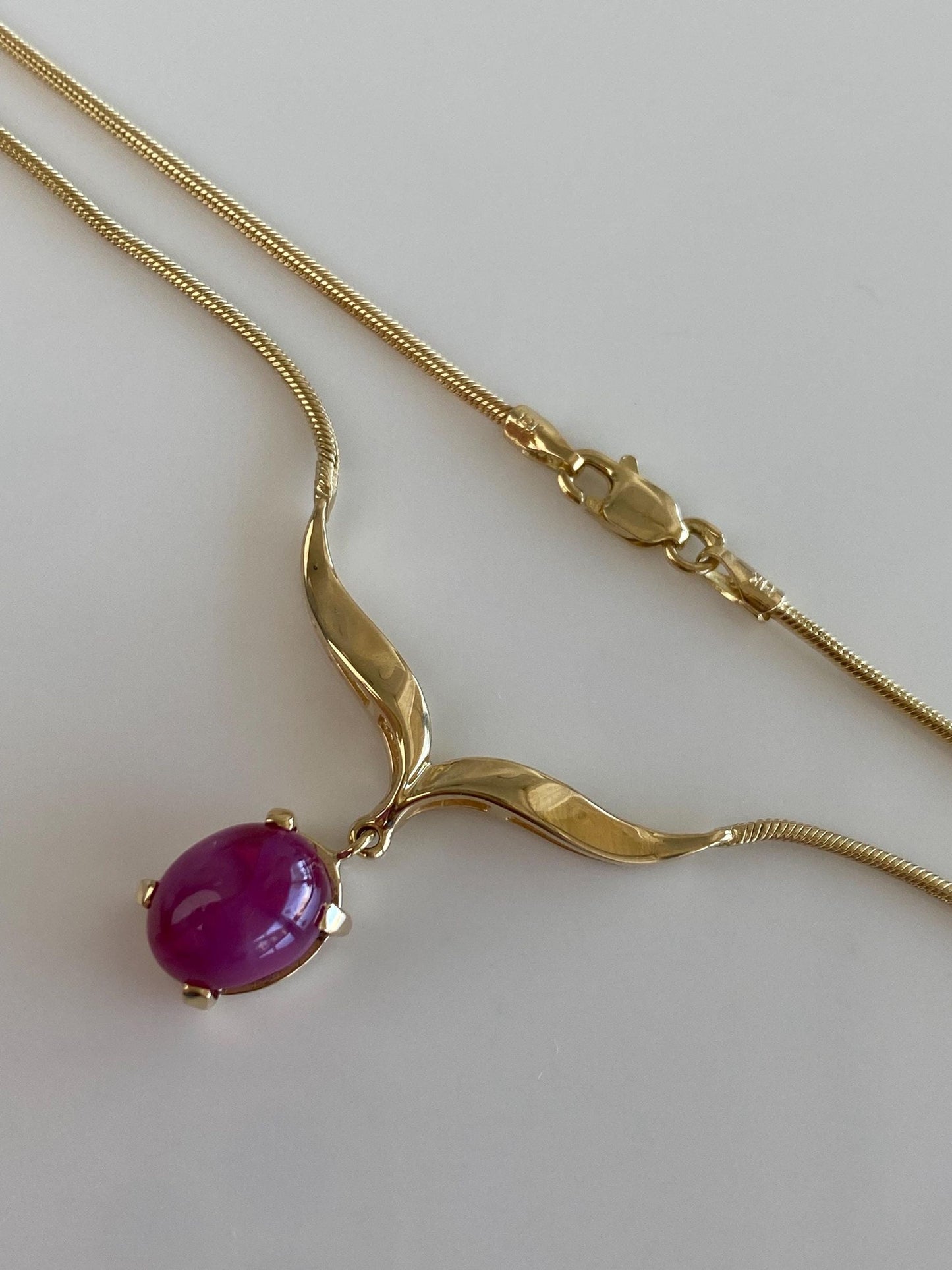 Vintage Solid 14k Yellow Gold Pink Sapphire Snake Chain Necklace - 16.75 inches