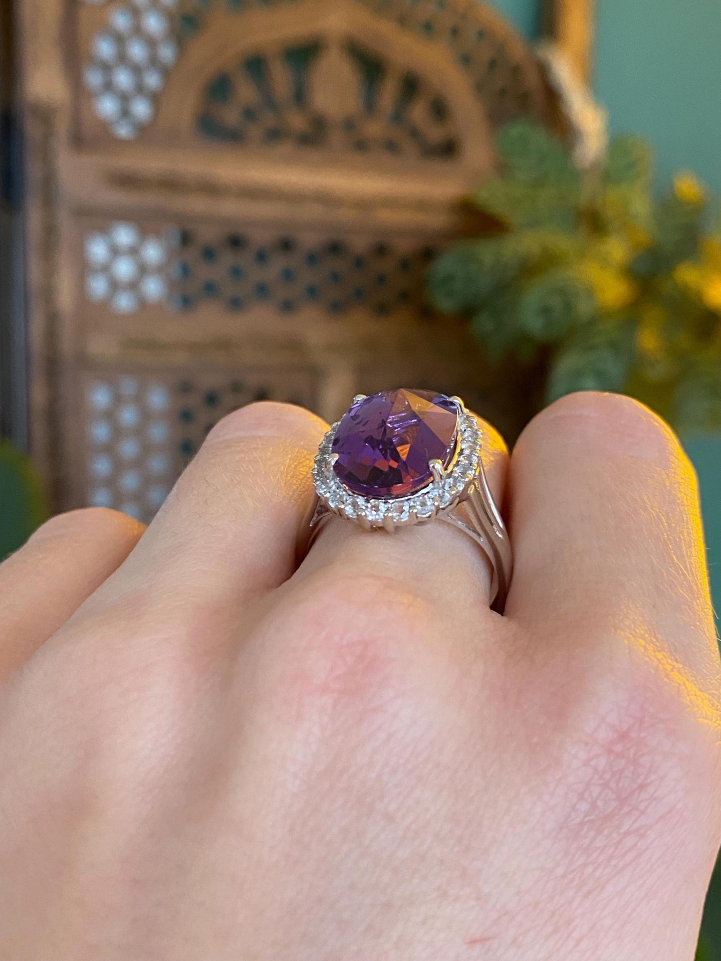 Vintage Solid 14k White Gold Clear Spinel Halo Amethyst Ring - Size 9