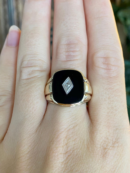 Vintage Solid 9k White & Yellow Gold Onyx Diamond Signet Ring - Size 8.25