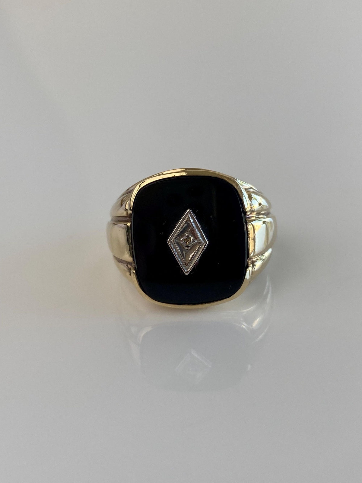 Vintage Solid 9k White & Yellow Gold Onyx Diamond Signet Ring - Size 8.25