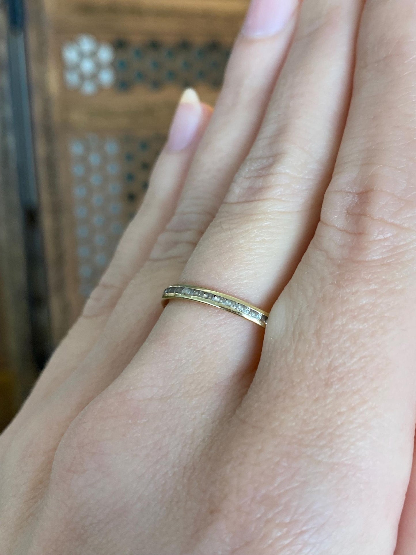 Vintage Solid 14k Yellow Gold Clear Cubic Zirconia Slim Ring Band - Size 9