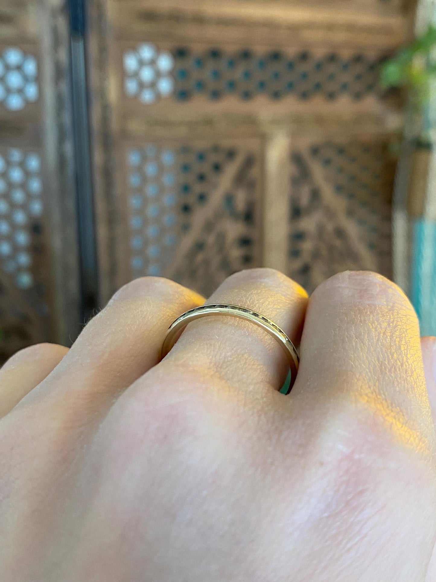 Vintage Solid 14k Yellow Gold Clear Cubic Zirconia Slim Ring Band - Size 9