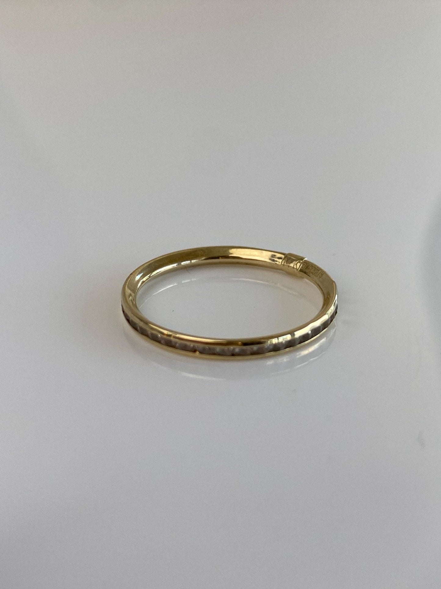 Vintage Solid 14k Yellow Gold Clear Cubic Zirconia Slim Ring Band - Size 9