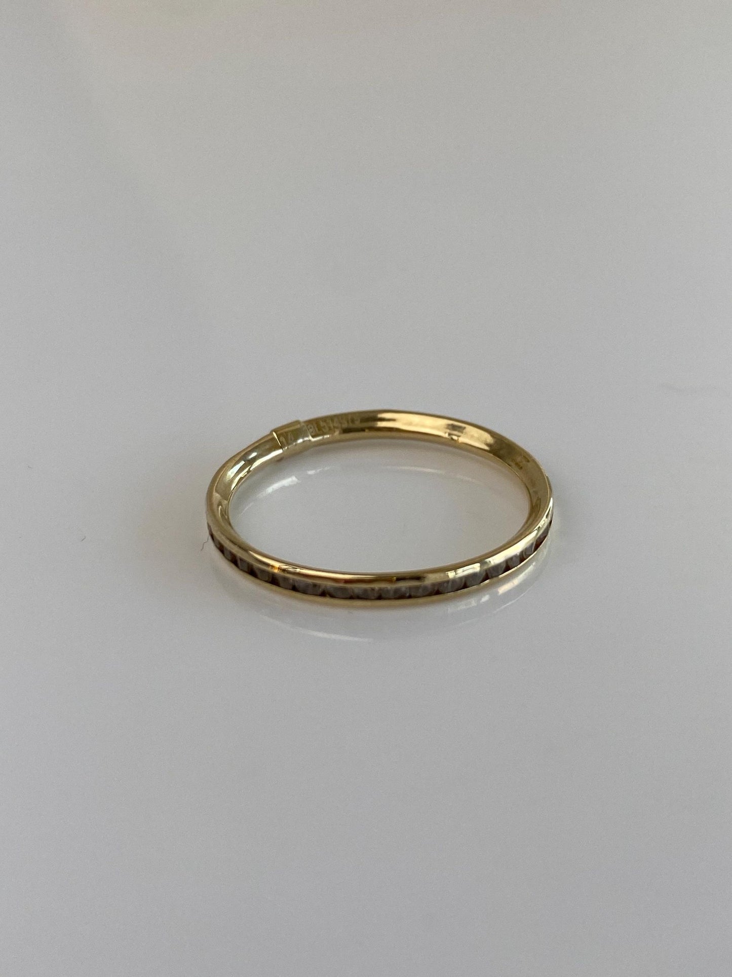 Vintage Solid 14k Yellow Gold Clear Cubic Zirconia Slim Ring Band - Size 9