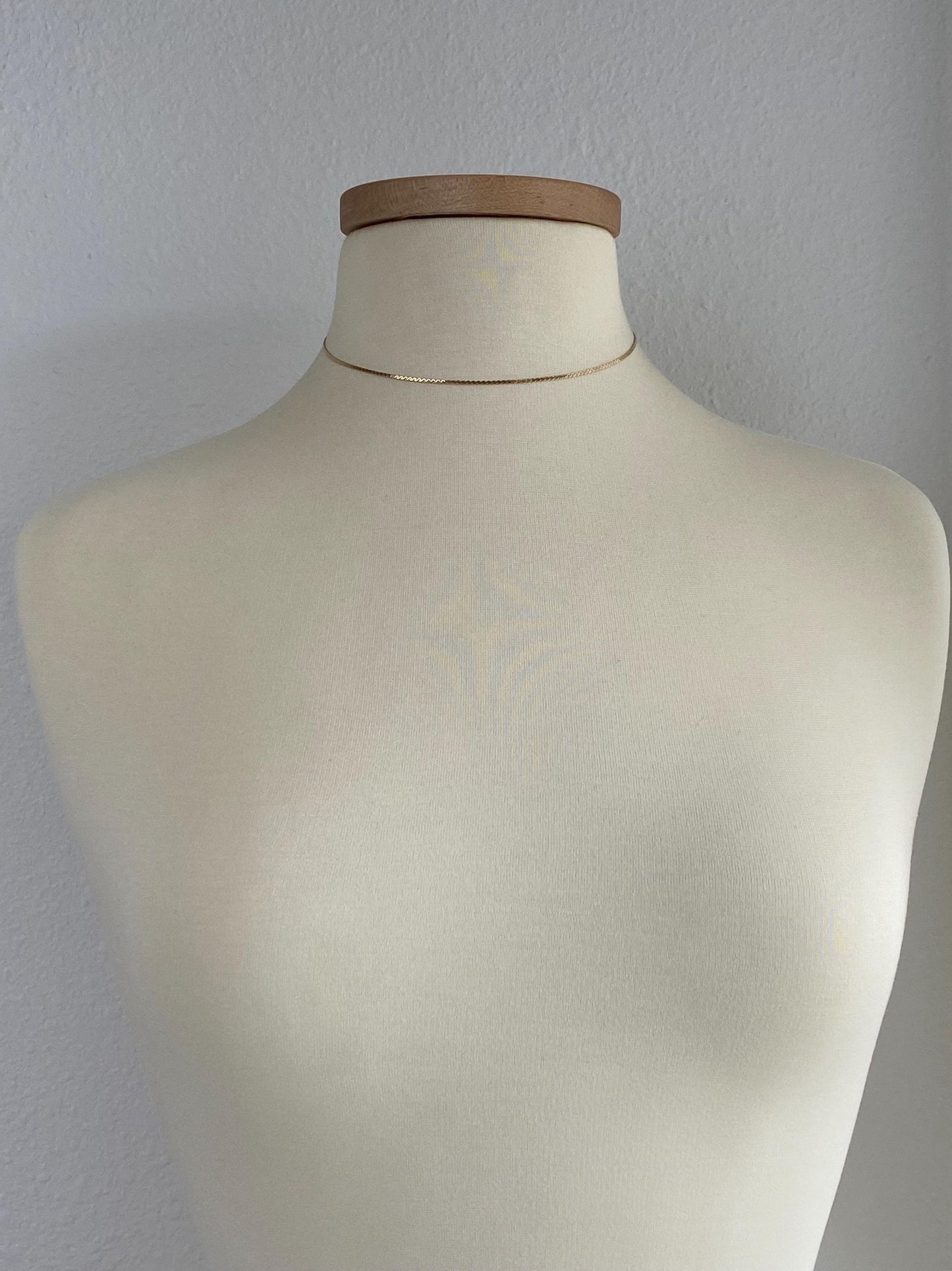 Vintage Solid 14k Yellow Gold Serpentine Chain Necklace - 15.25 inches