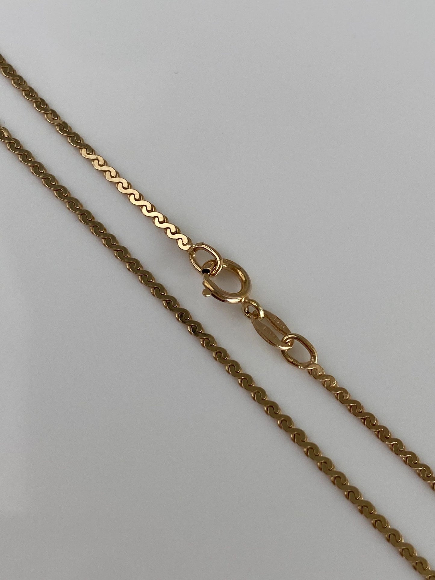 Vintage Solid 14k Yellow Gold Serpentine Chain Necklace - 15.25 inches