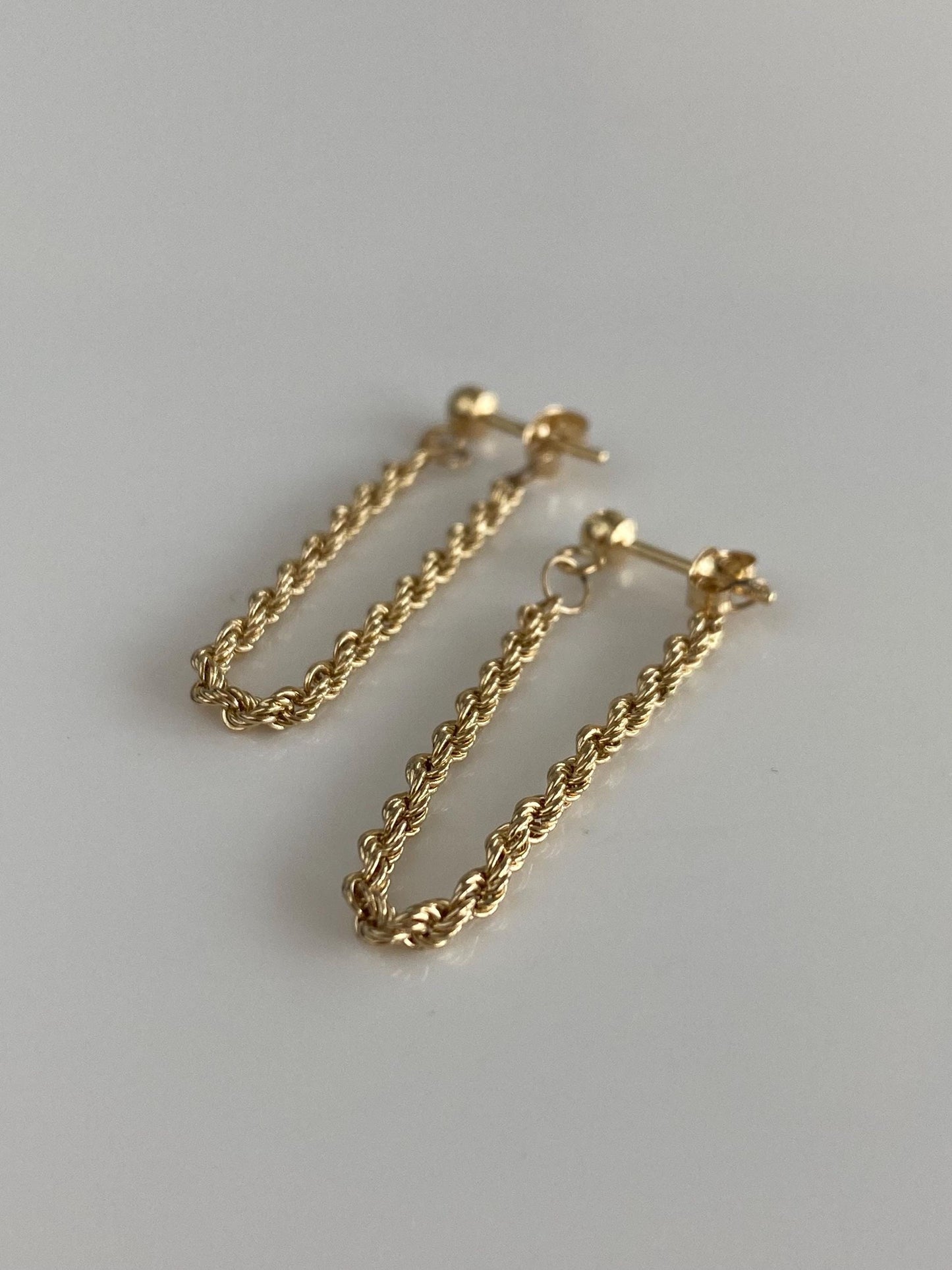 Vintage 14k Yellow Gold Connected Rope Chain Stud Earrings
