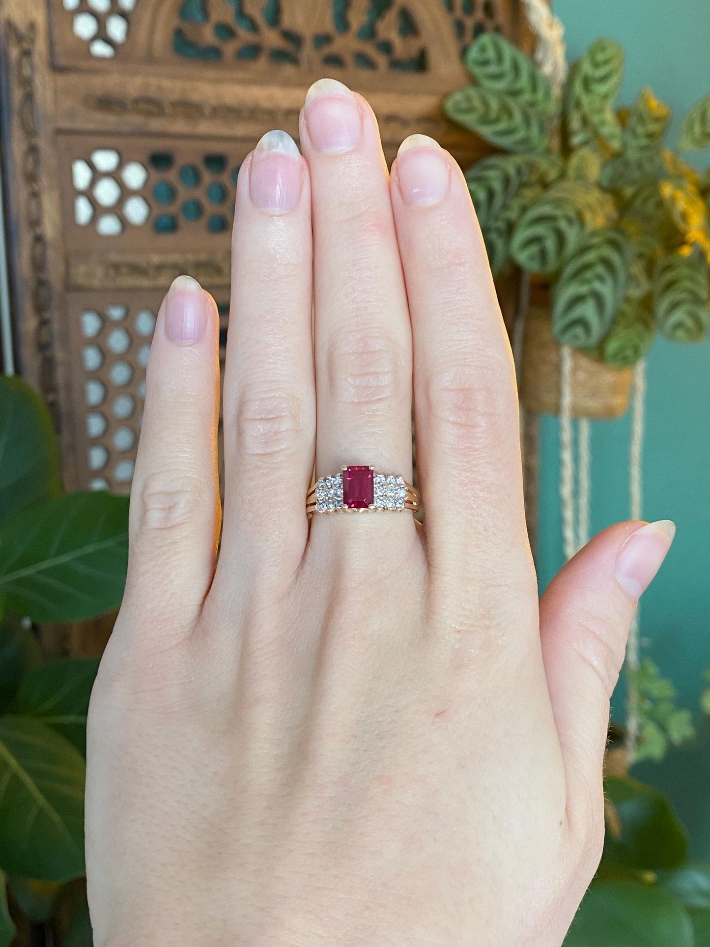 Vintage Solid 14k Yellow Gold Diamond Pink Sapphire Ring - Size 6.75