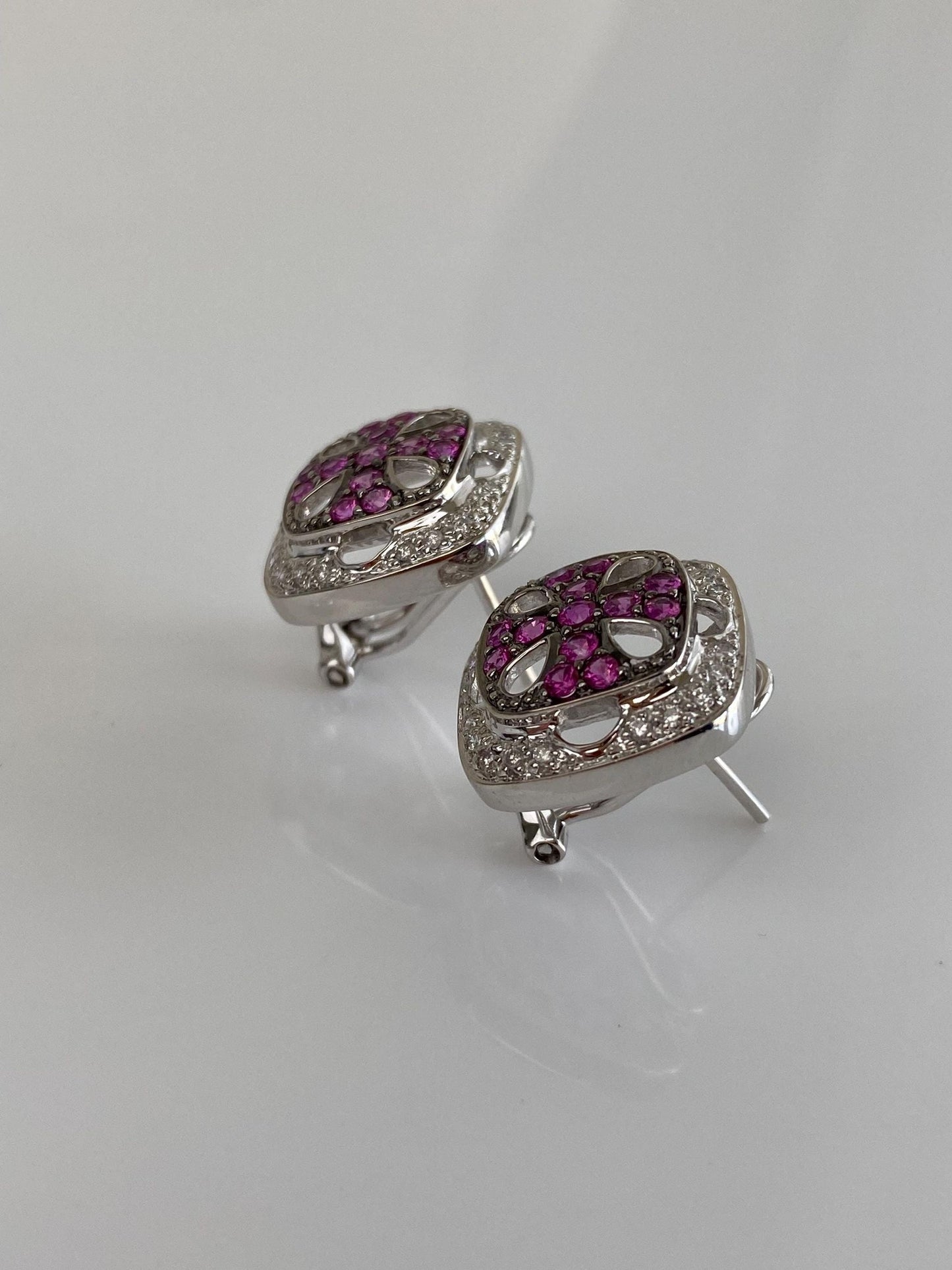 Vintage Solid 18k White Gold Diamond Halo Pink Sapphire Stud Earrings