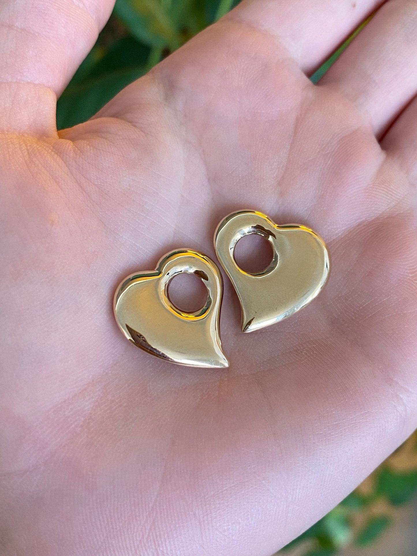 Vintage 14k Yellow Gold Heart Hoop Charms