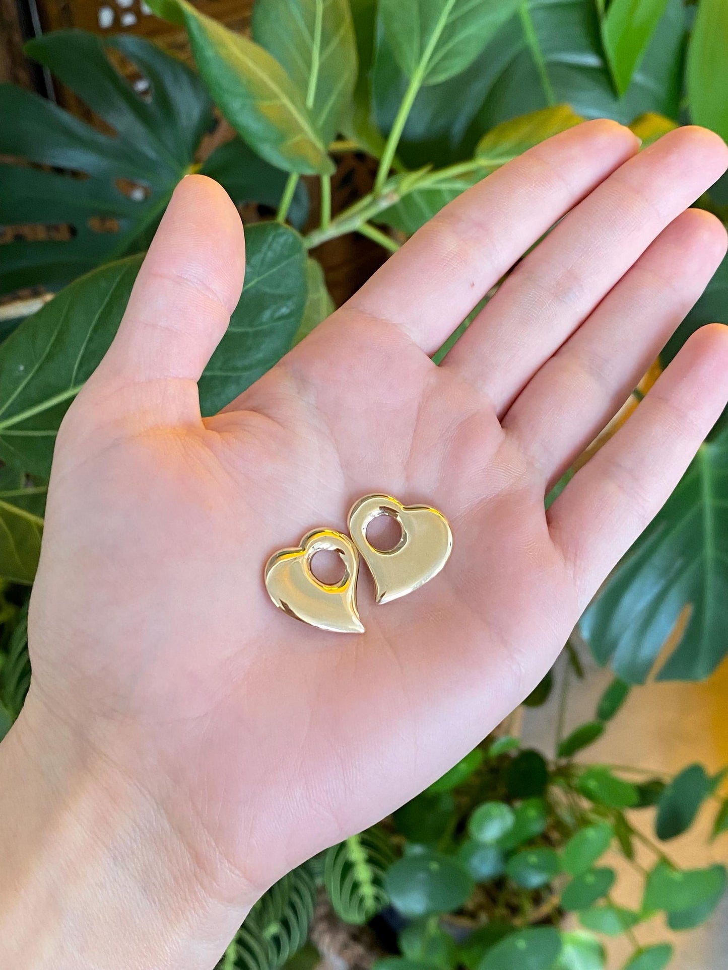 Vintage 14k Yellow Gold Heart Hoop Charms