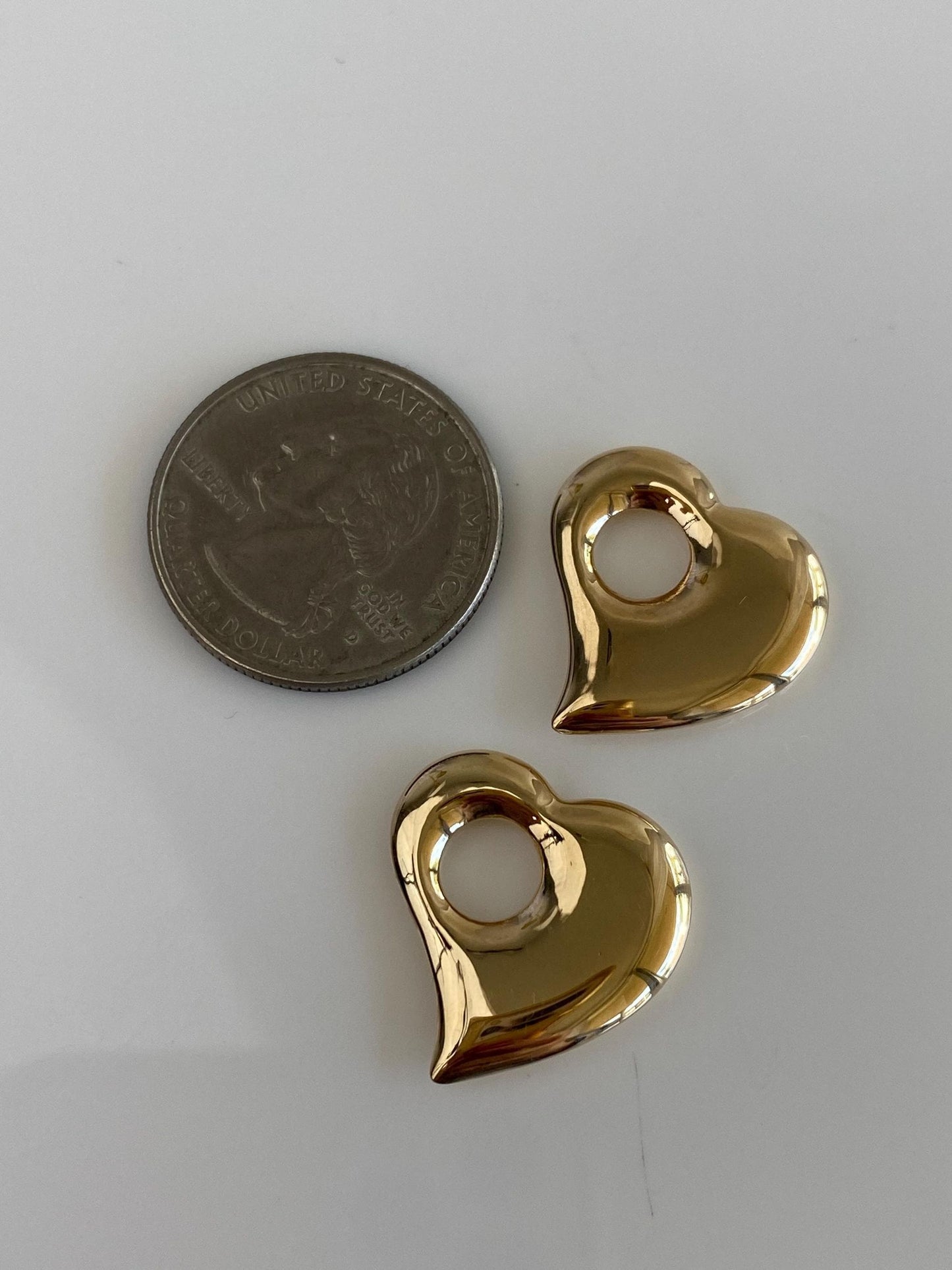 Vintage 14k Yellow Gold Heart Hoop Charms