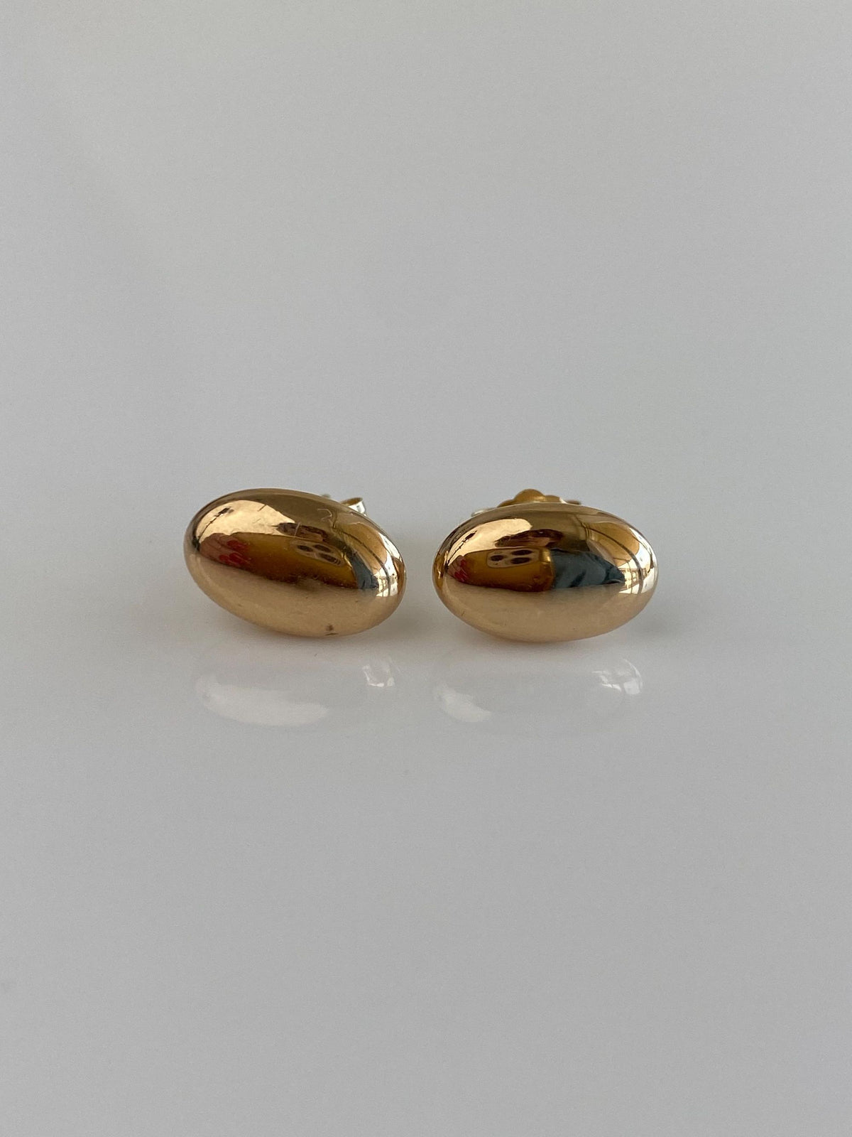 Vintage 14k Yellow Gold Oval Domed Stud Earrings