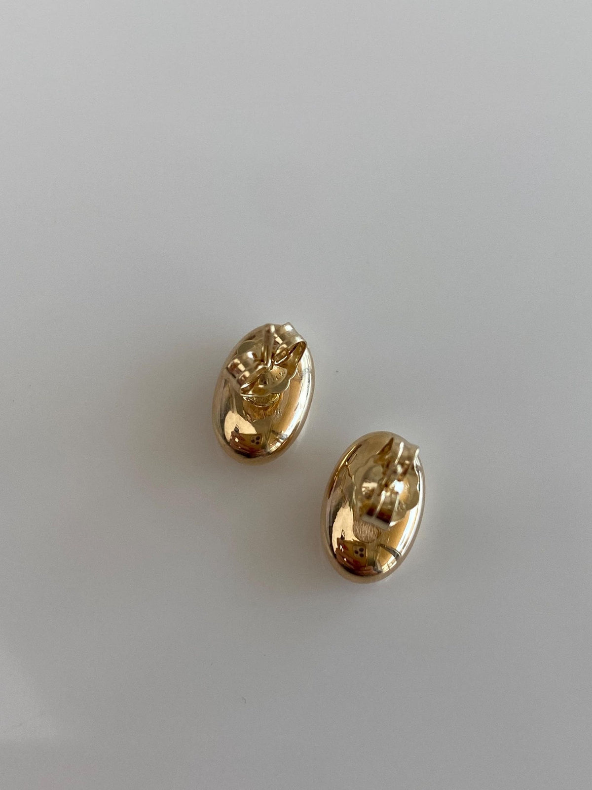 Vintage 14k Yellow Gold Oval Domed Stud Earrings