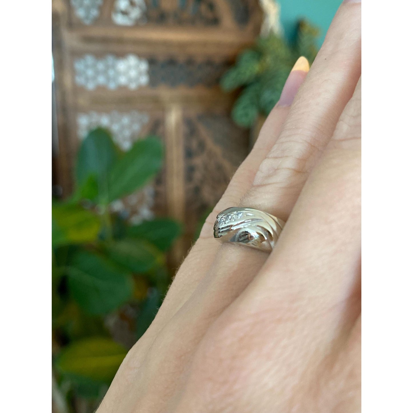 Vintage Solid 14k White Gold Diamond Ring Band - Size 4.75