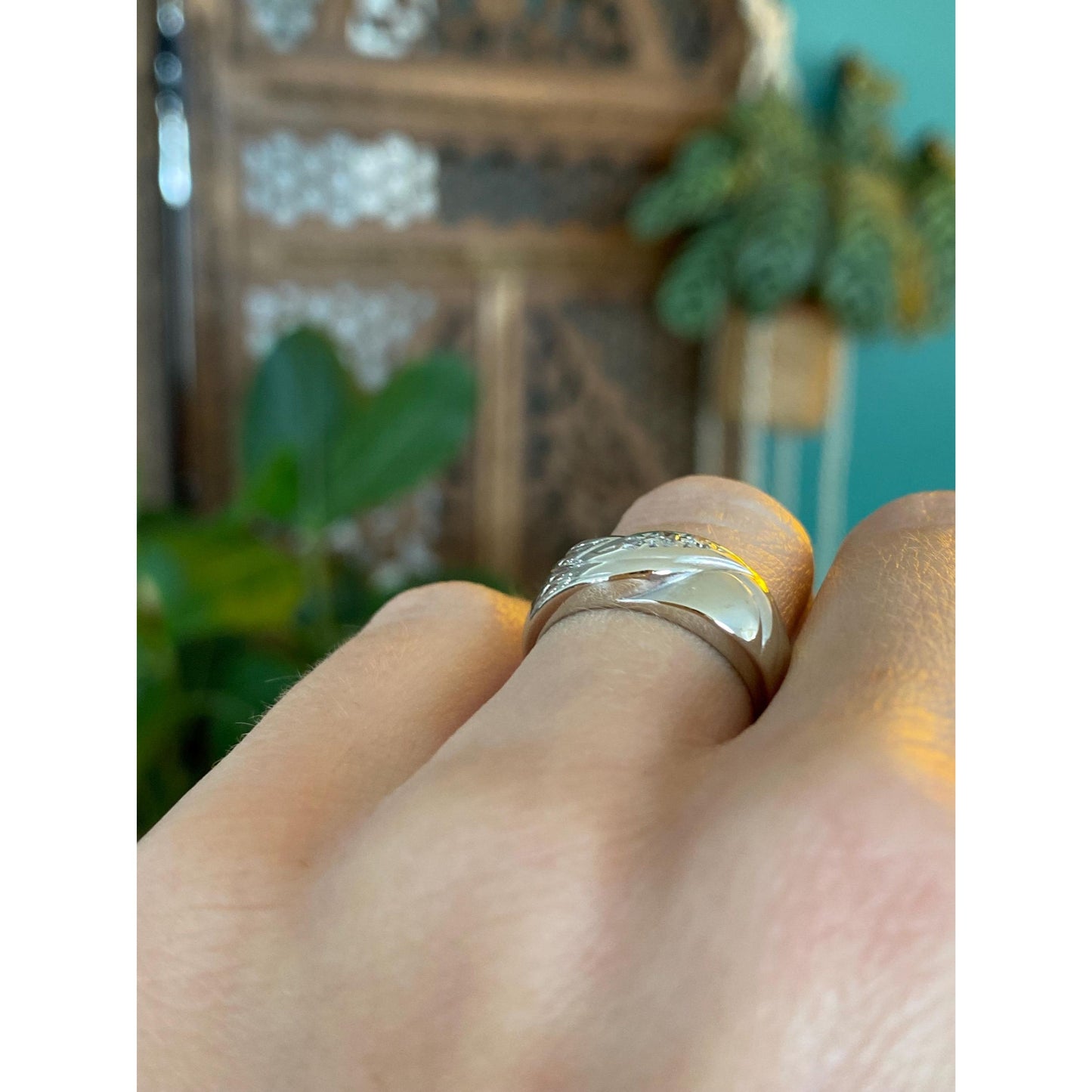 Vintage Solid 14k White Gold Diamond Ring Band - Size 4.75