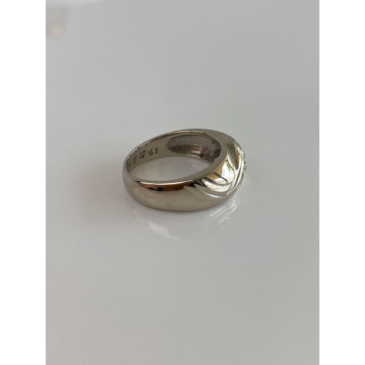 Vintage Solid 14k White Gold Diamond Ring Band - Size 4.75