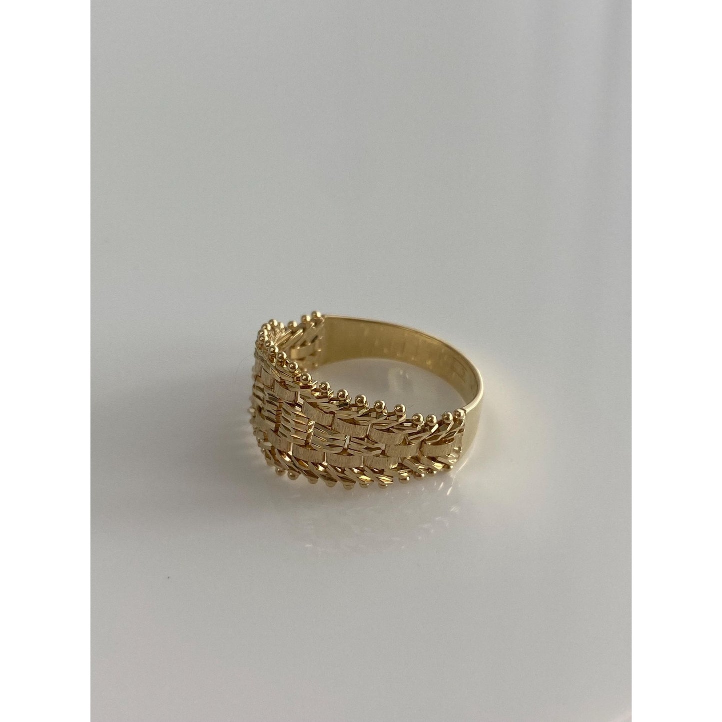 Vintage Solid 14k Yellow Gold Diamond Cut Mesh Chain Ring - Size 8.5