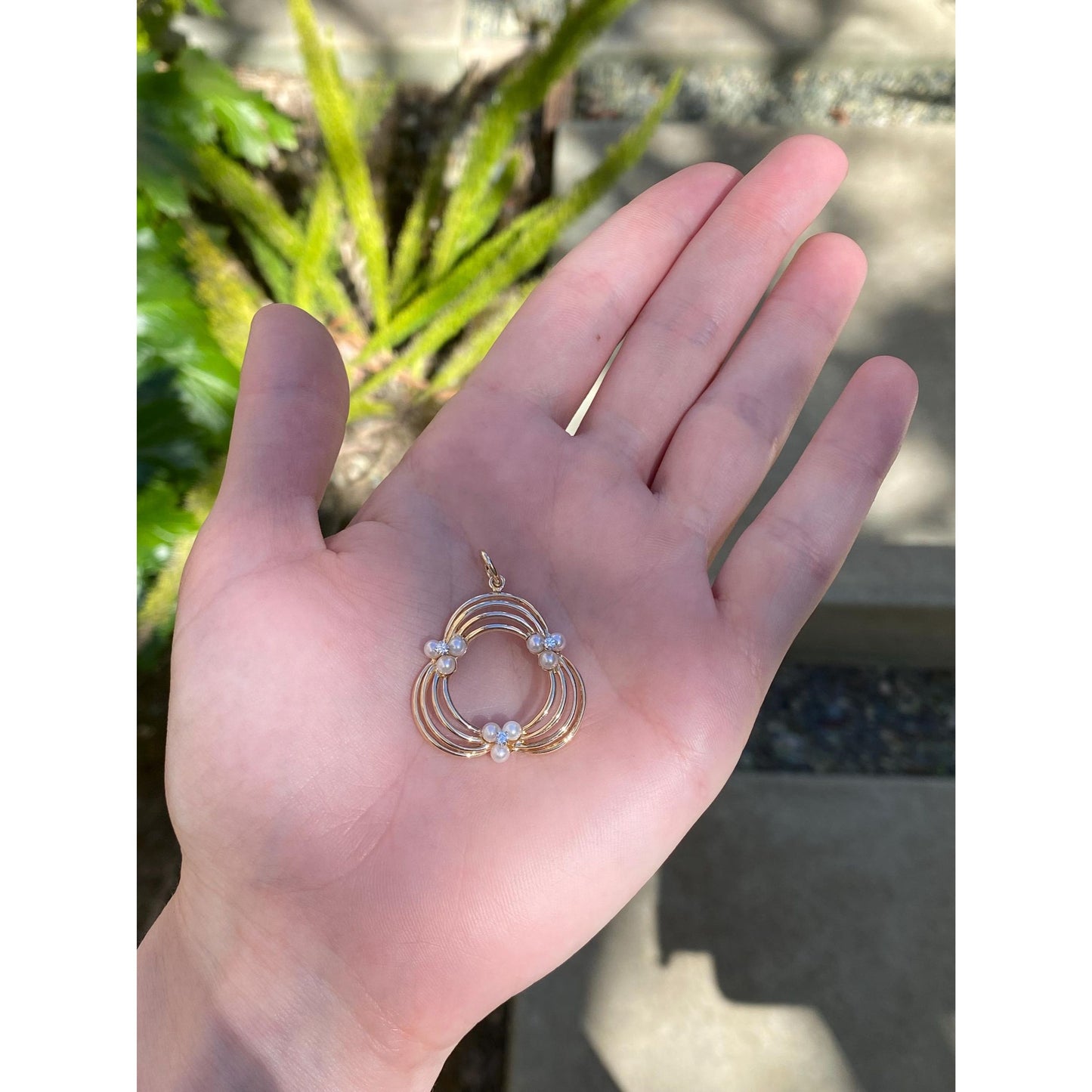 Vintage 14k Yellow Gold Clear Sapphire Pearl Charm