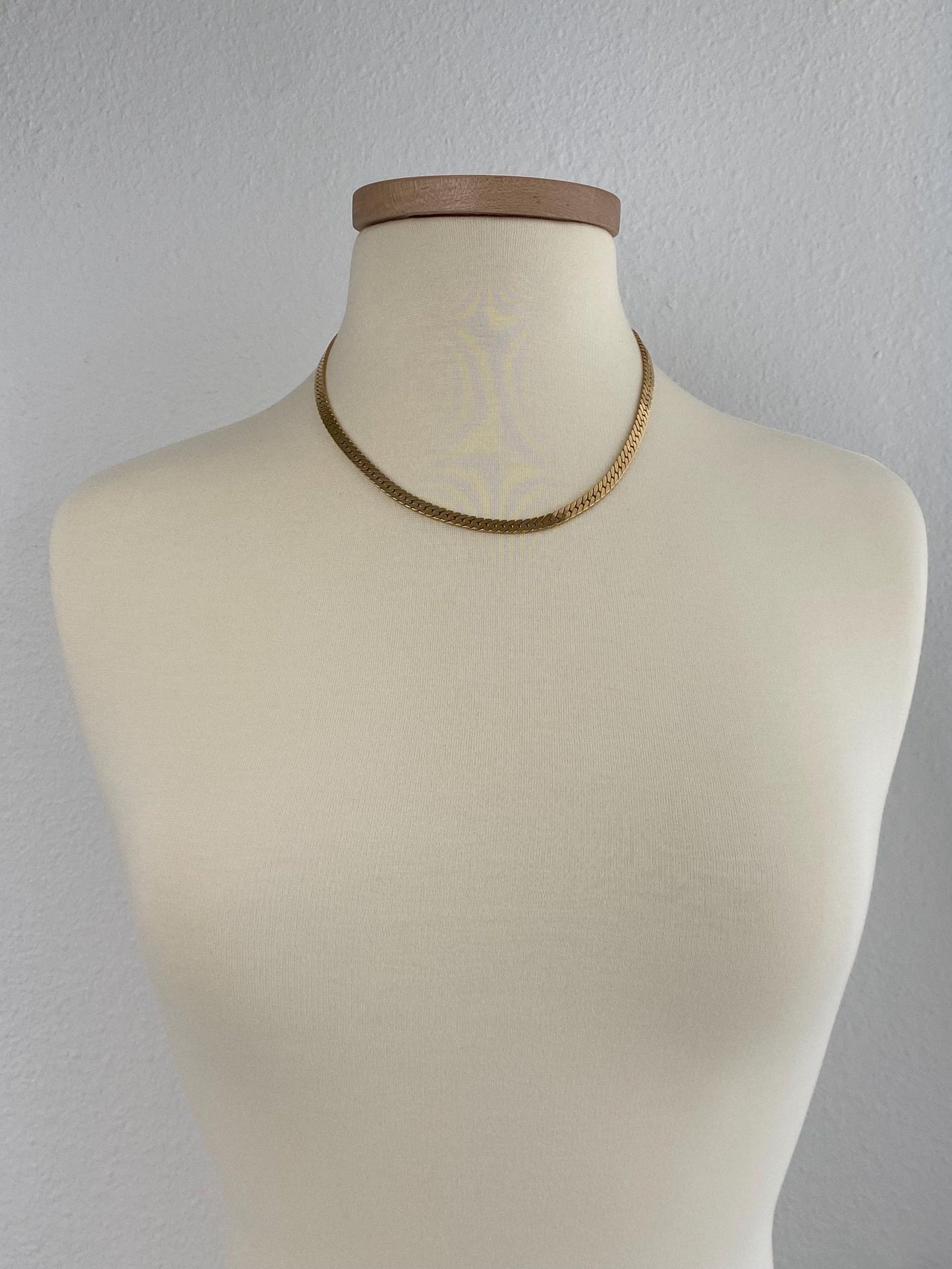 Vintage Solid 14k Yellow Gold Chunky Flat Curb Chain Necklace - 19 inches