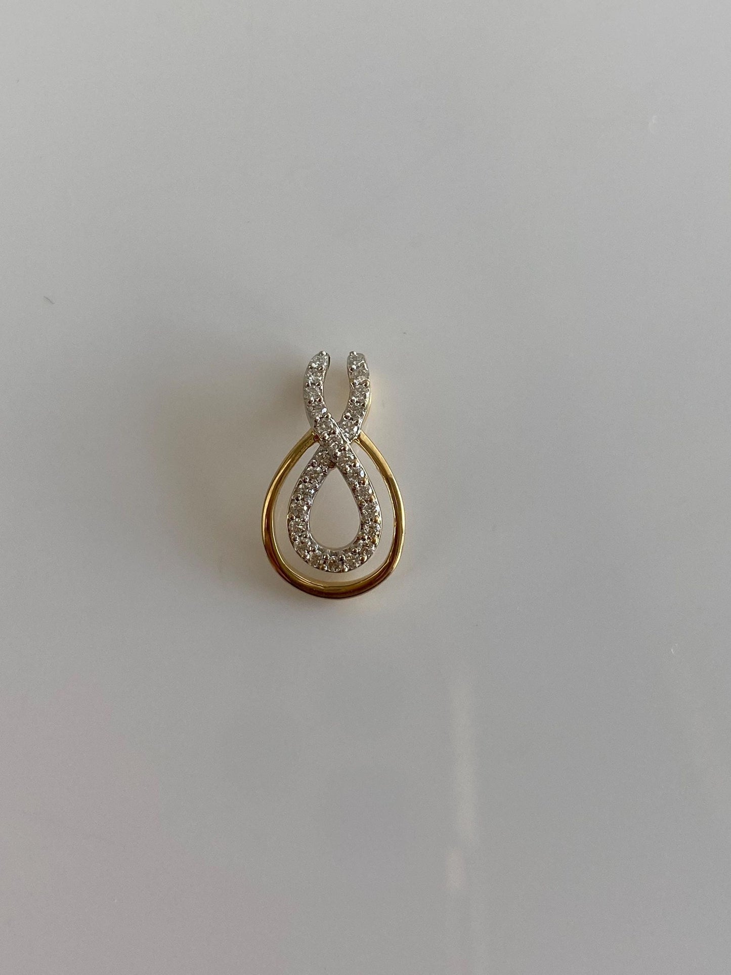 Vintage Solid 18k White & Yellow Gold Diamond Charm