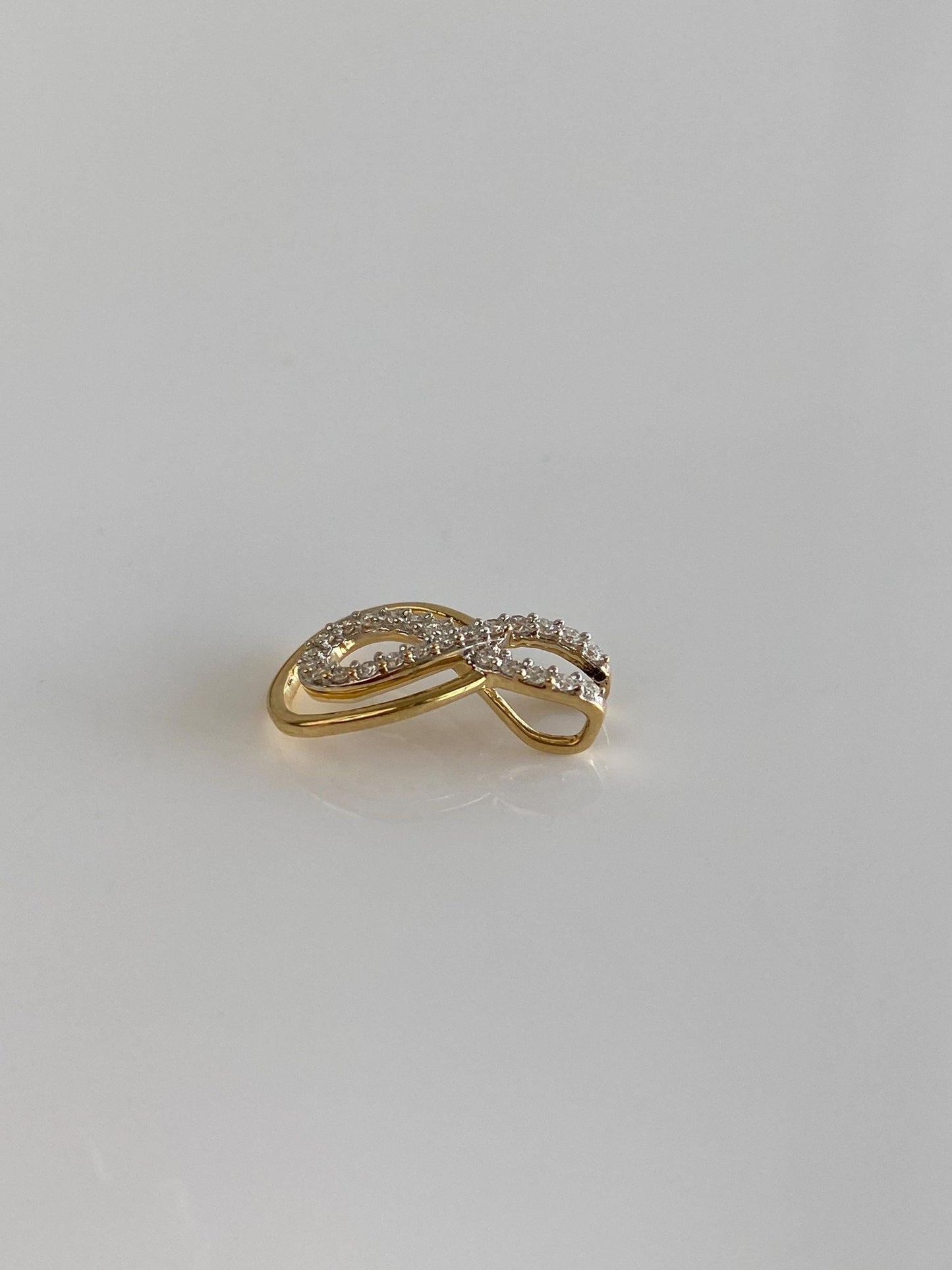 Vintage Solid 18k White & Yellow Gold Diamond Charm