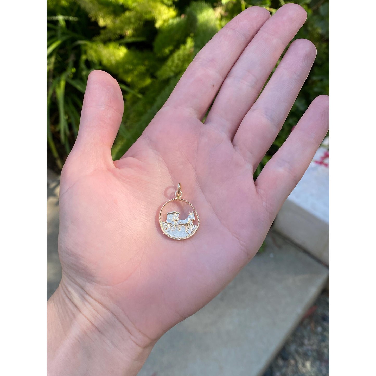 Vintage Solid 14k Yellow Gold Horse & Carriage 'Mackinac Island' Charm