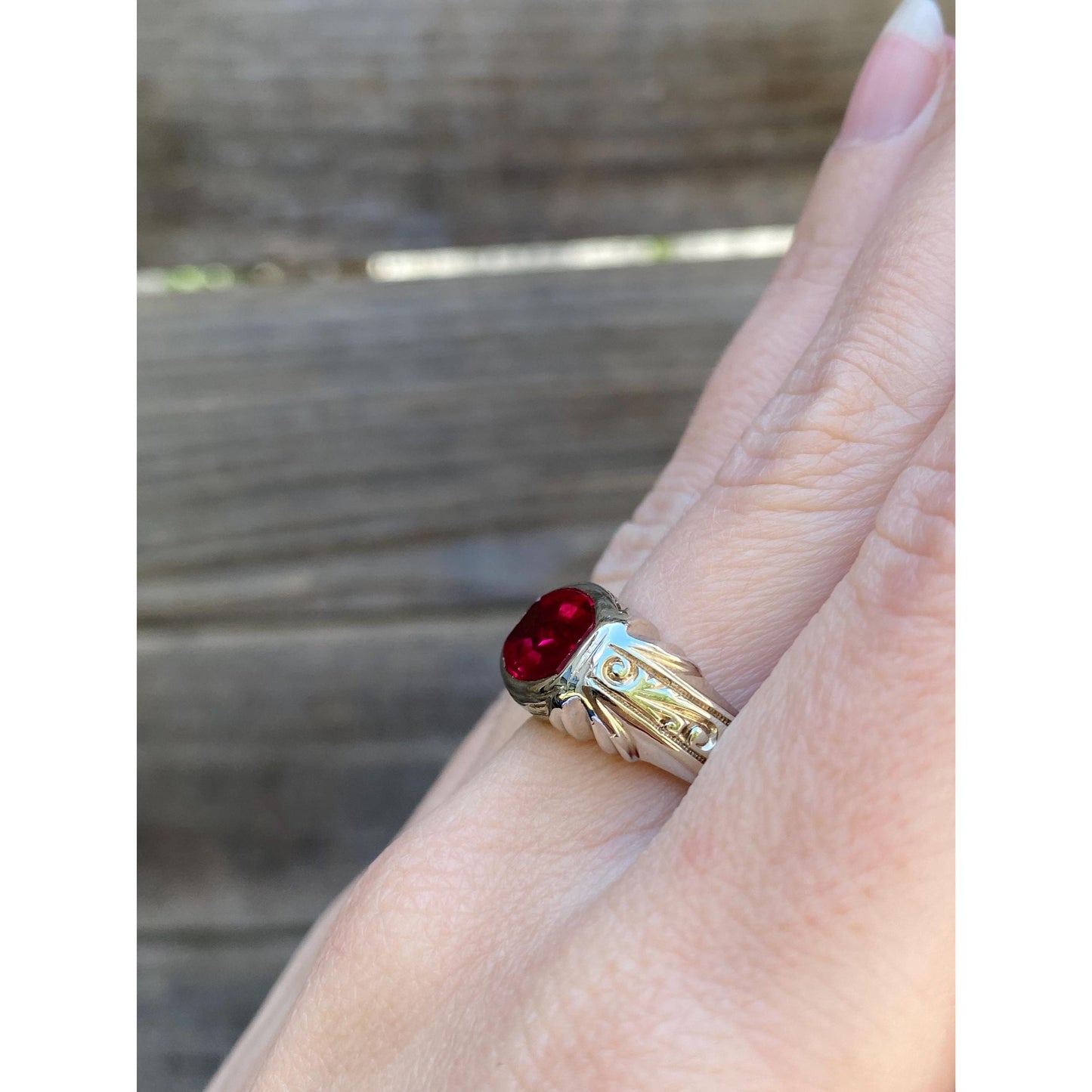 Vintage Solid 14k White Gold Pink Sapphire Engraved Signet Ring - Size 9.75