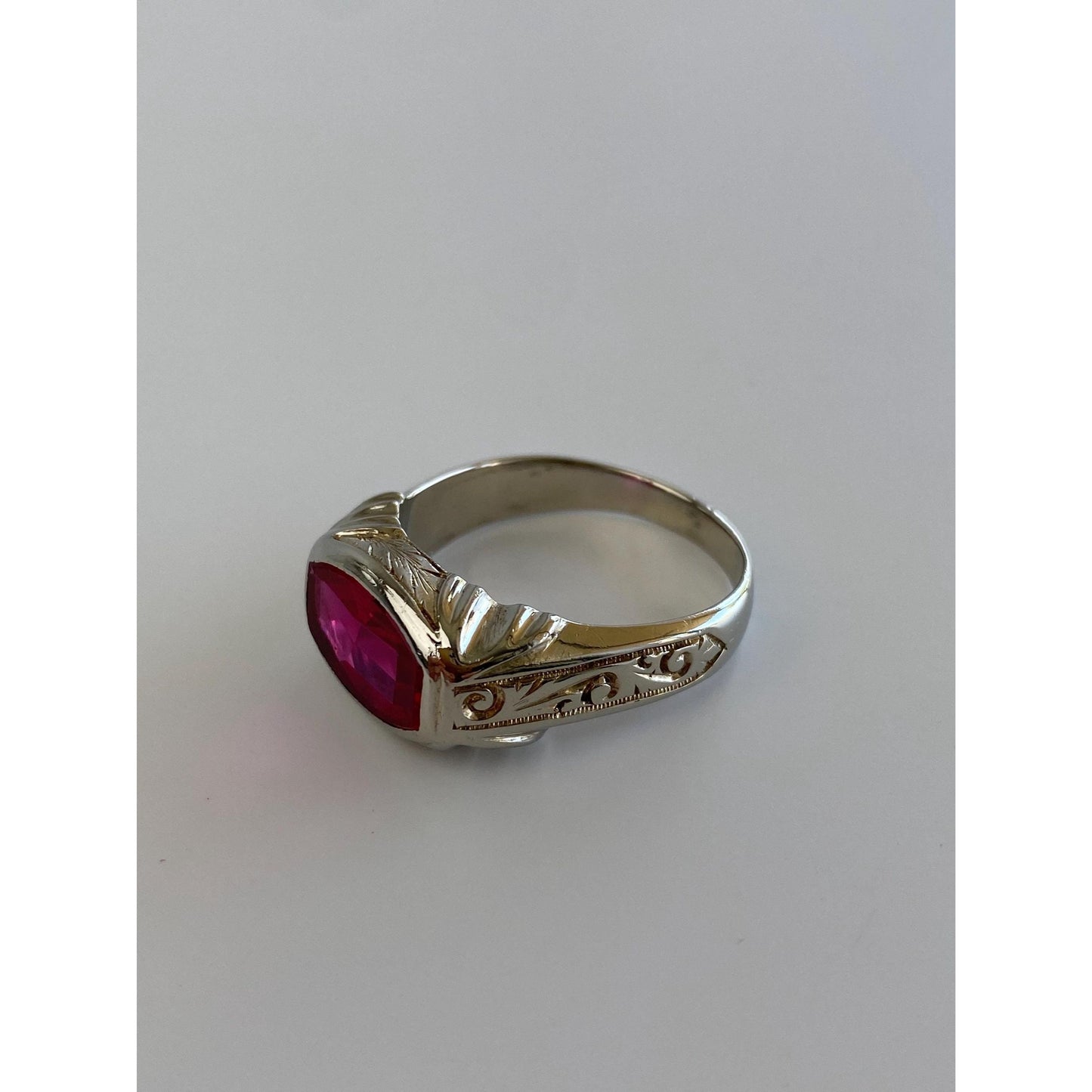 Vintage Solid 14k White Gold Pink Sapphire Engraved Signet Ring - Size 9.75