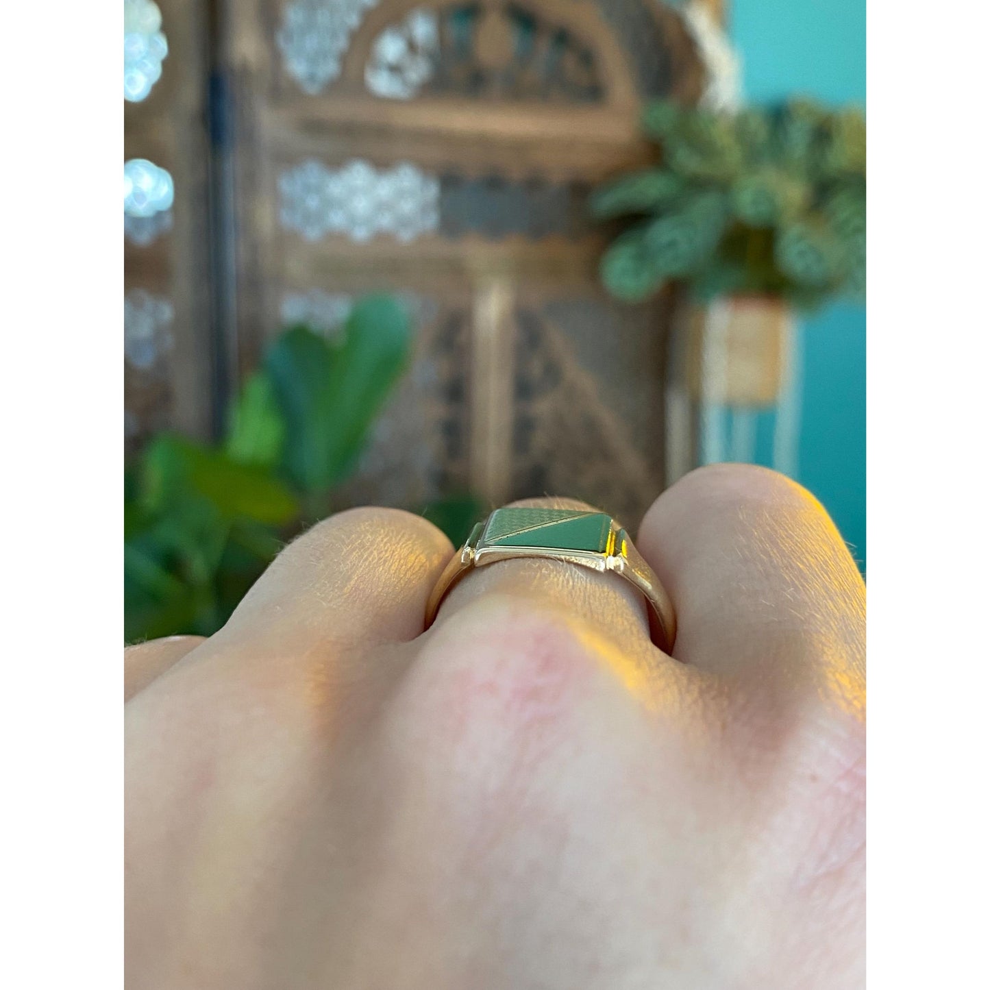 Vintage Solid 9k Yellow Gold Square Signet Ring - Size 9.75