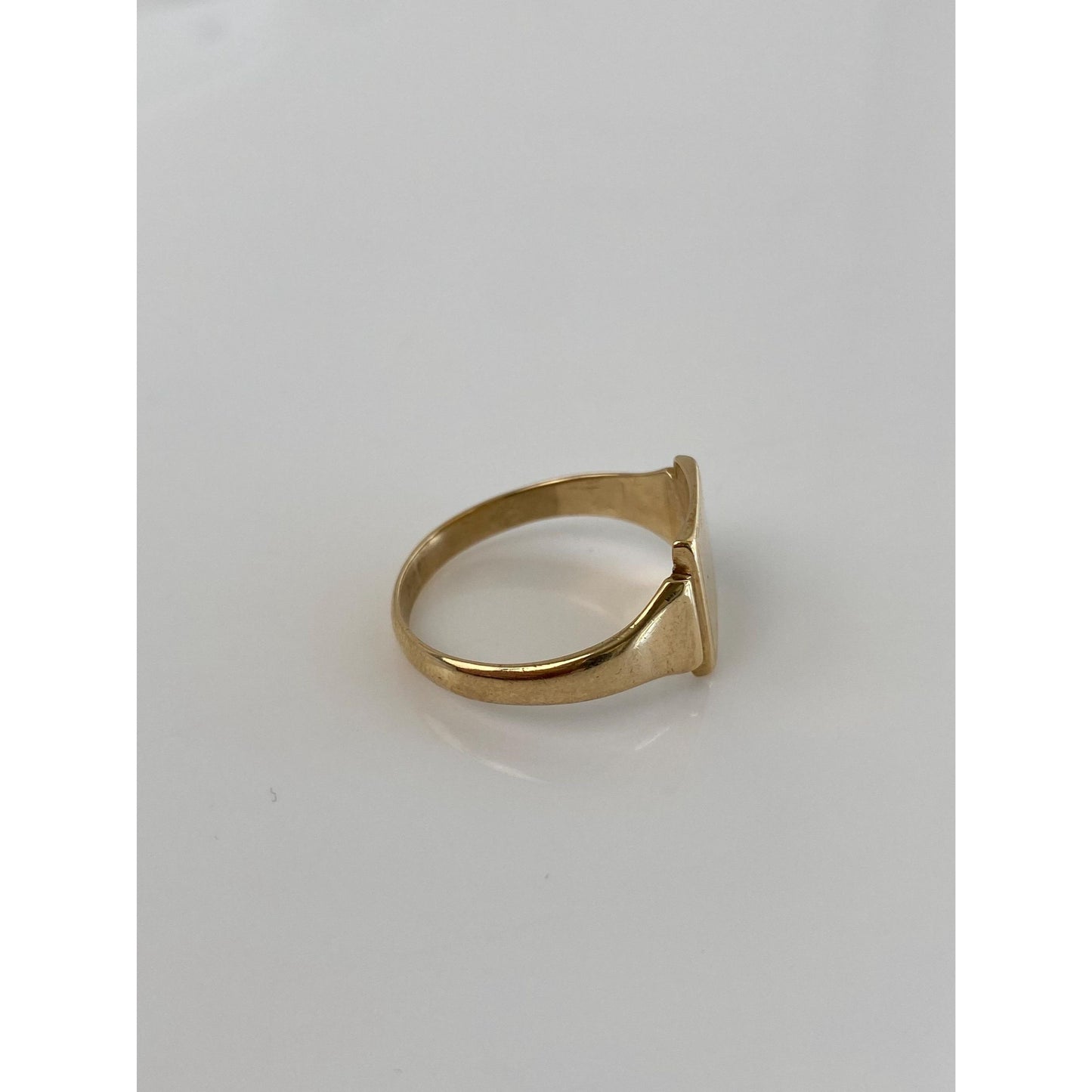 Vintage Solid 9k Yellow Gold Square Signet Ring - Size 9.75