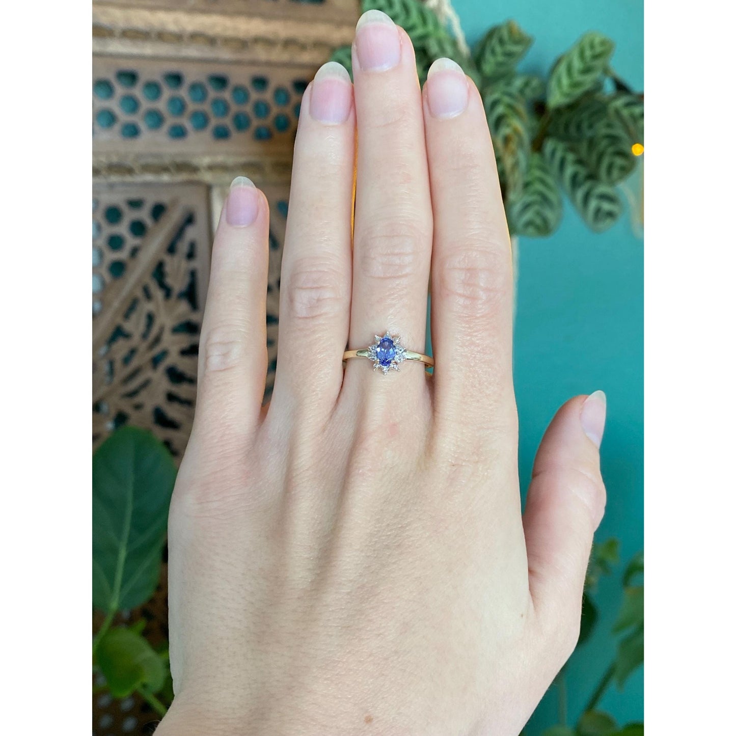 Solid 10k Yellow Gold Diamond Halo Tanzanite Ring - Size 8.25