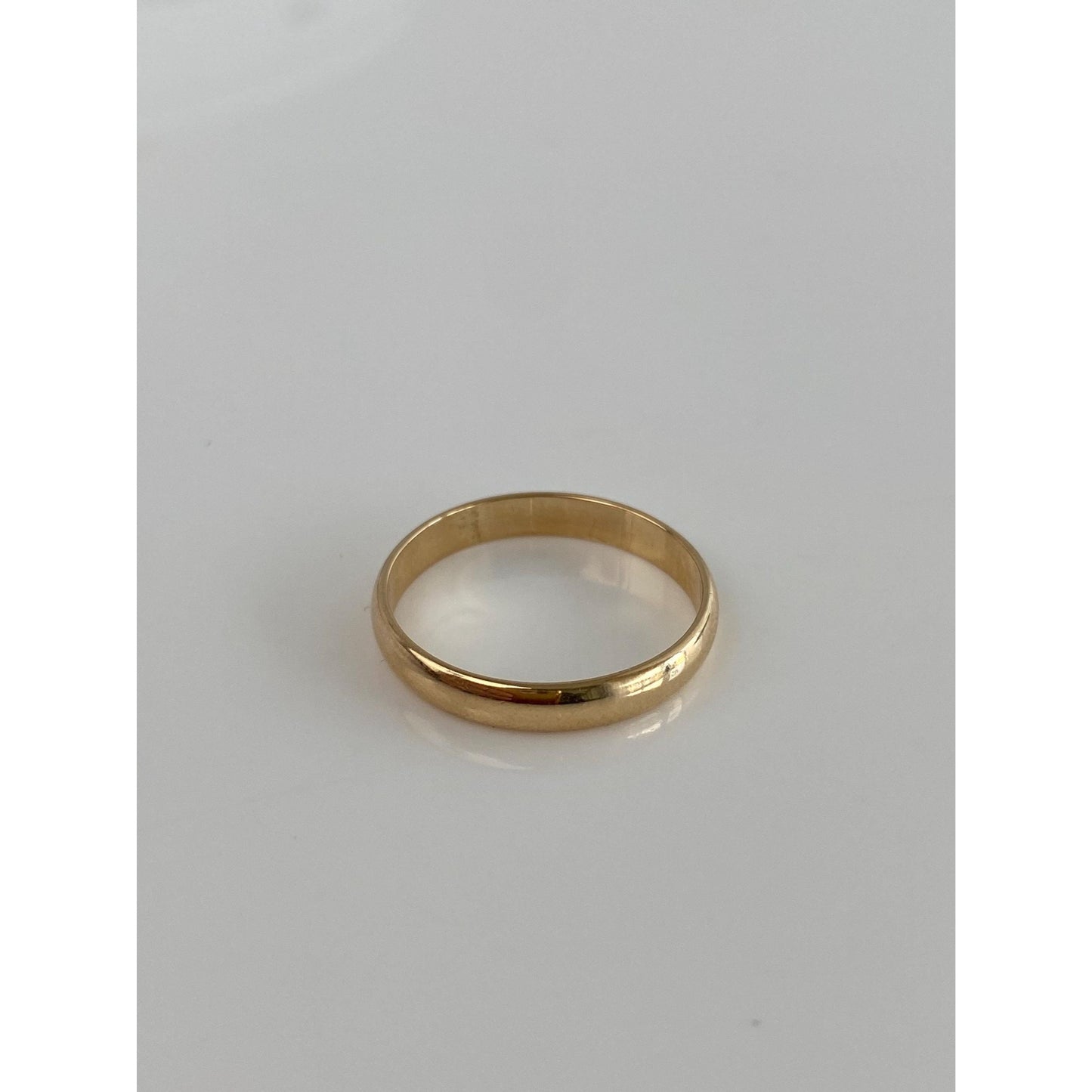 Vintage Solid 14k Yellow Gold Ring Band - Size 7.5