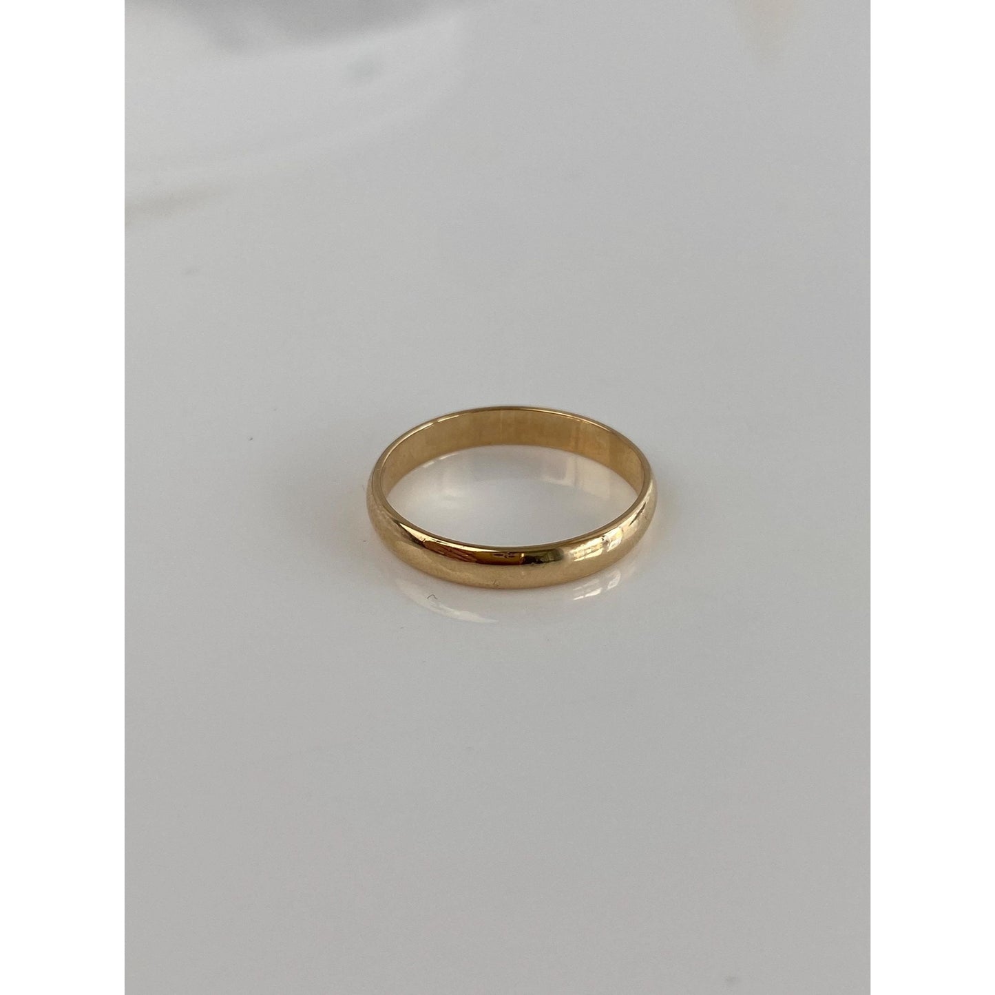 Vintage Solid 14k Yellow Gold Ring Band - Size 7.5
