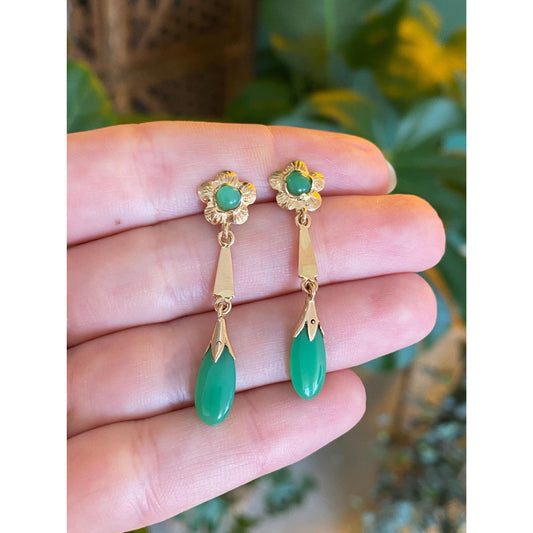 Vintage Solid 14k Yellow Gold Chrysoprase Flower Dangle Stud Earrings